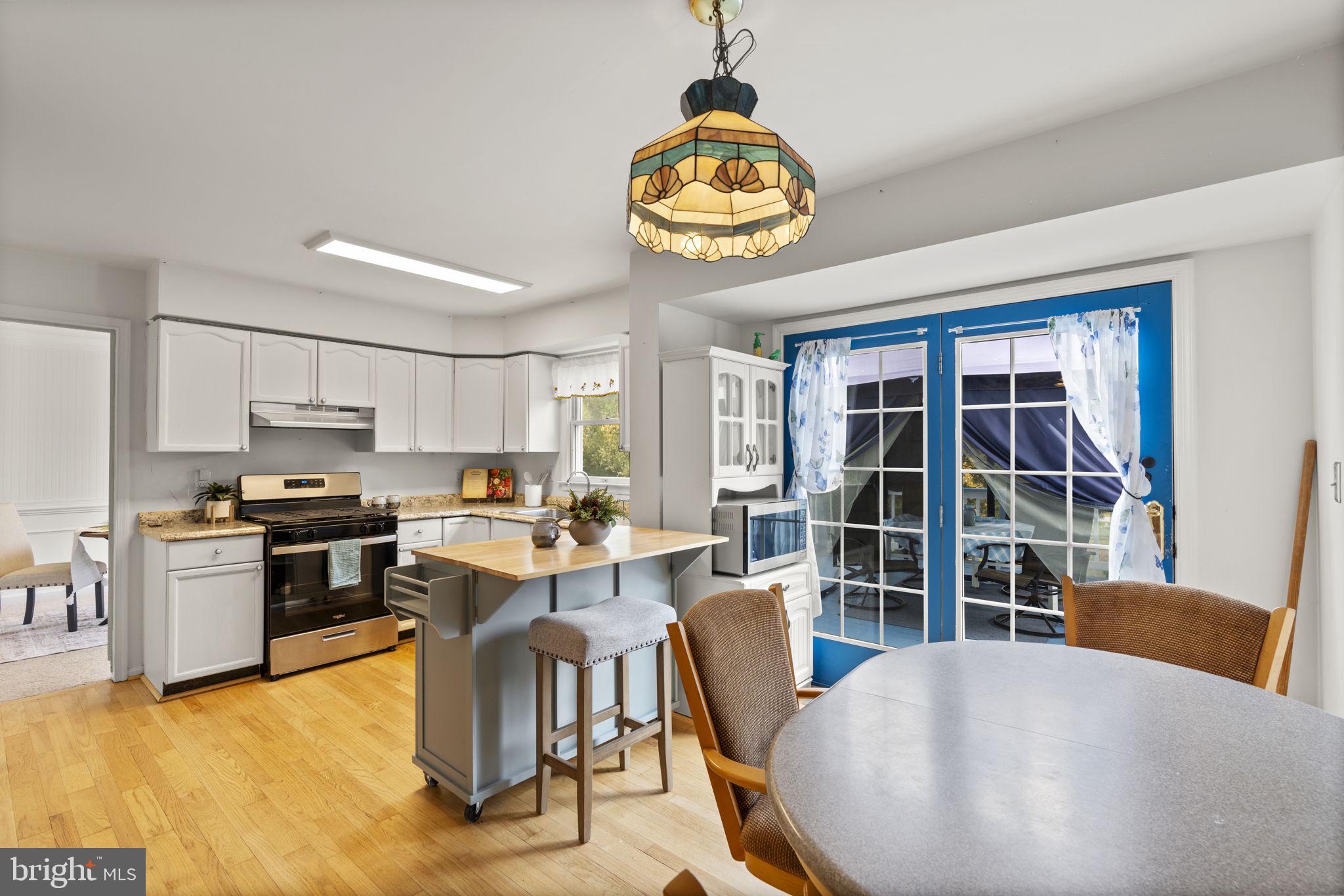 BROOKVIEW MEADOWS - Residential