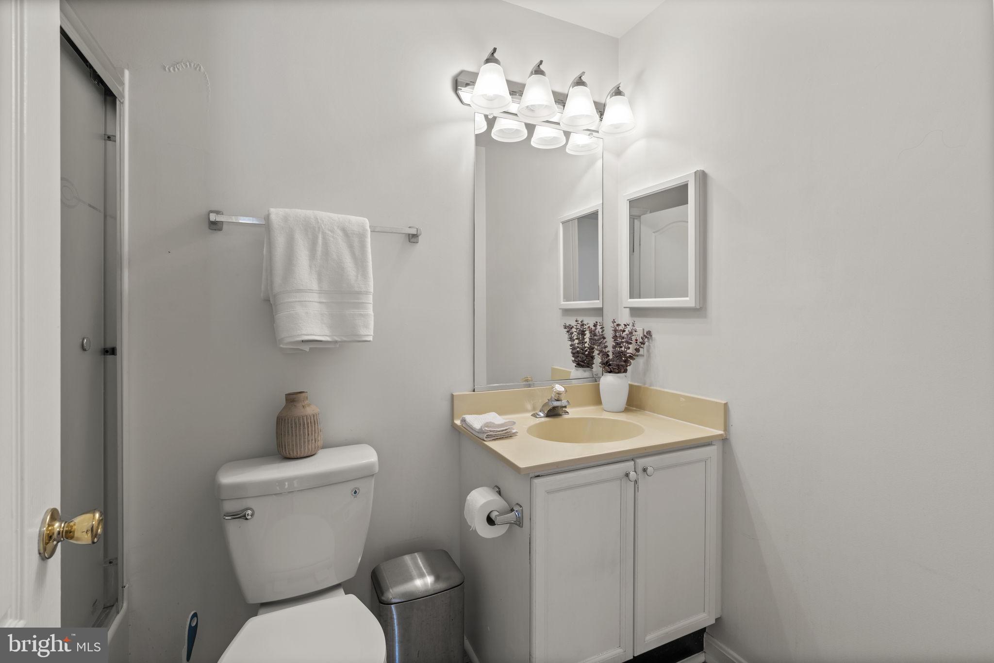 BROOKVIEW MEADOWS - Residential