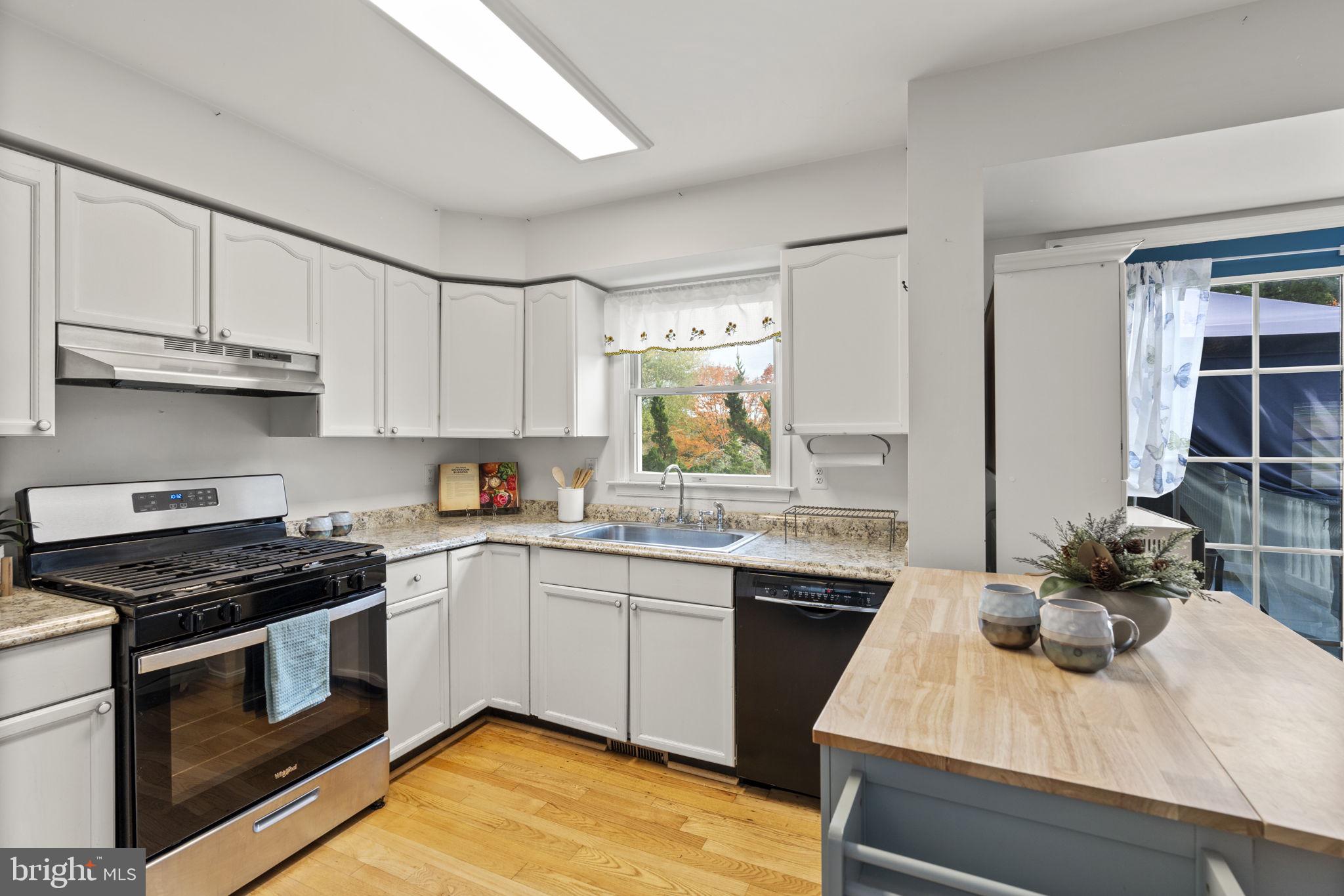 BROOKVIEW MEADOWS - Residential