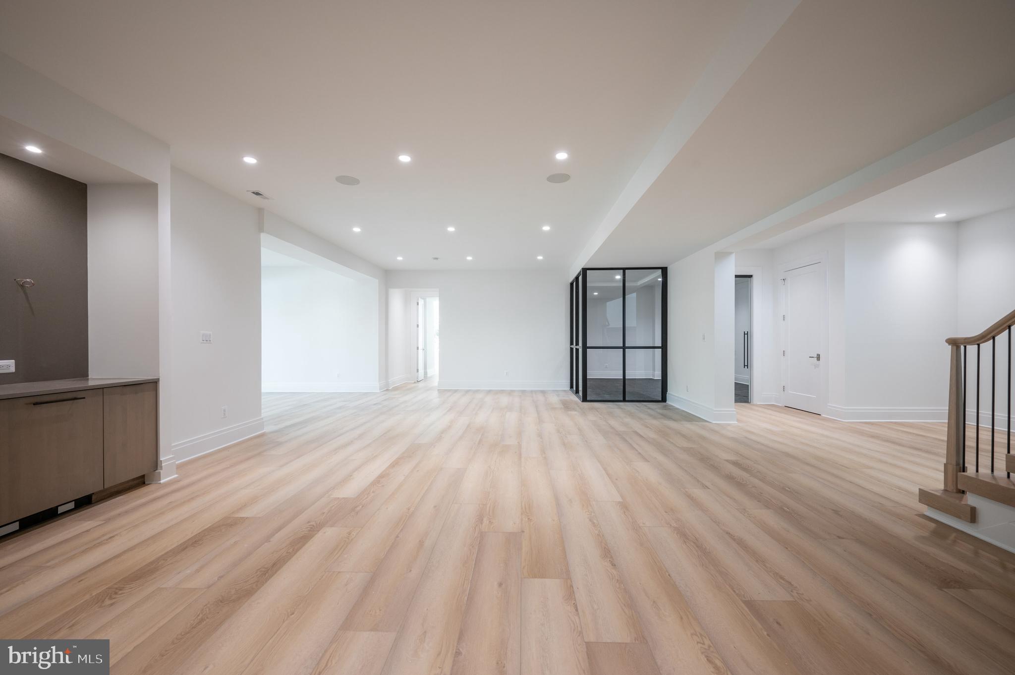 LANGLEY FOREST - Residential