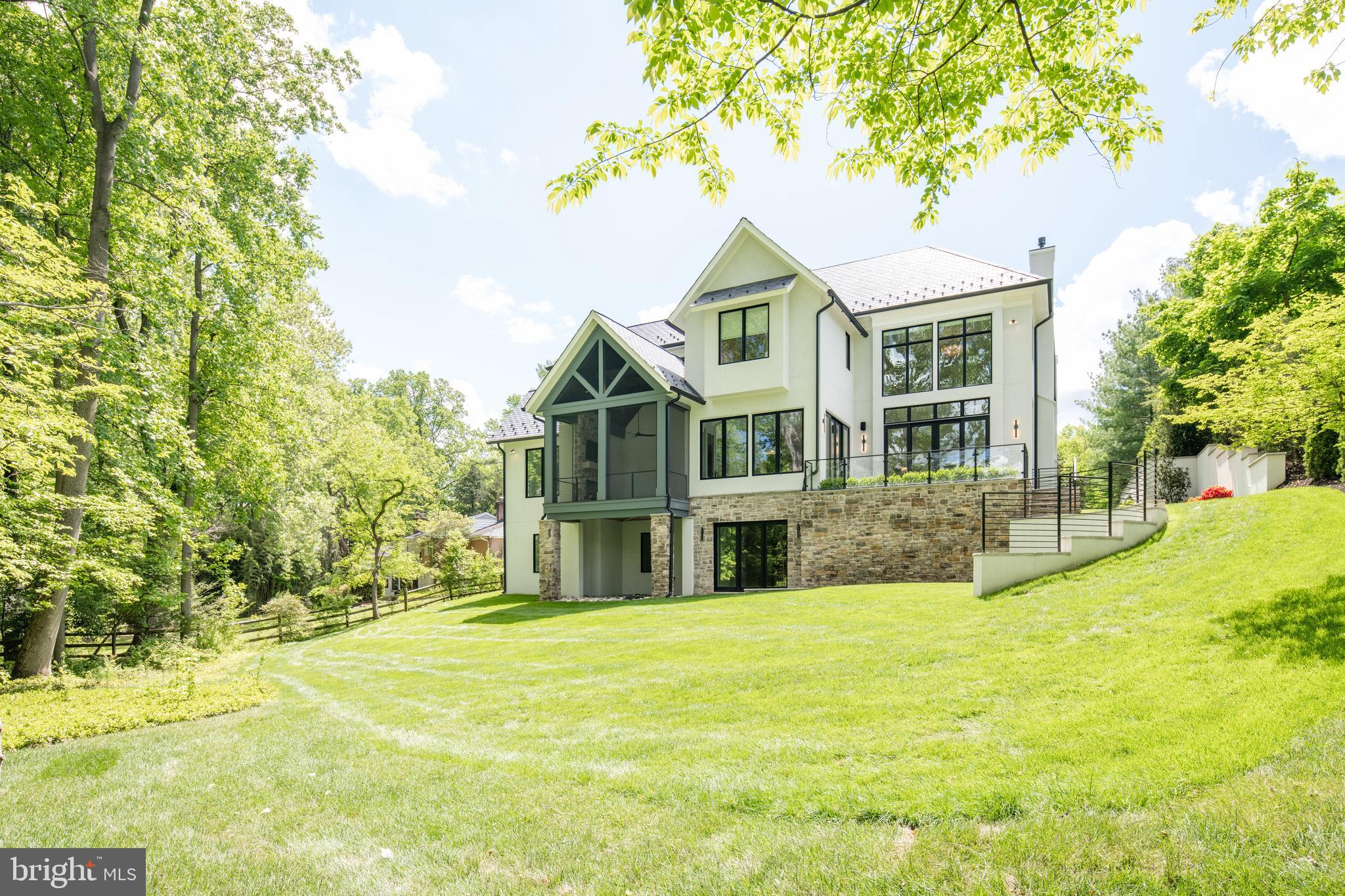 LANGLEY FOREST - Residential