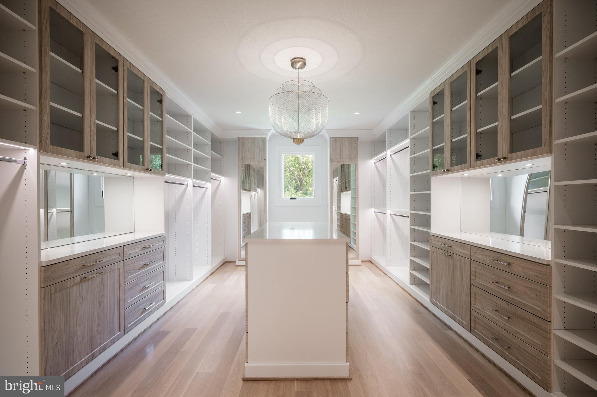 LANGLEY FOREST - Residential