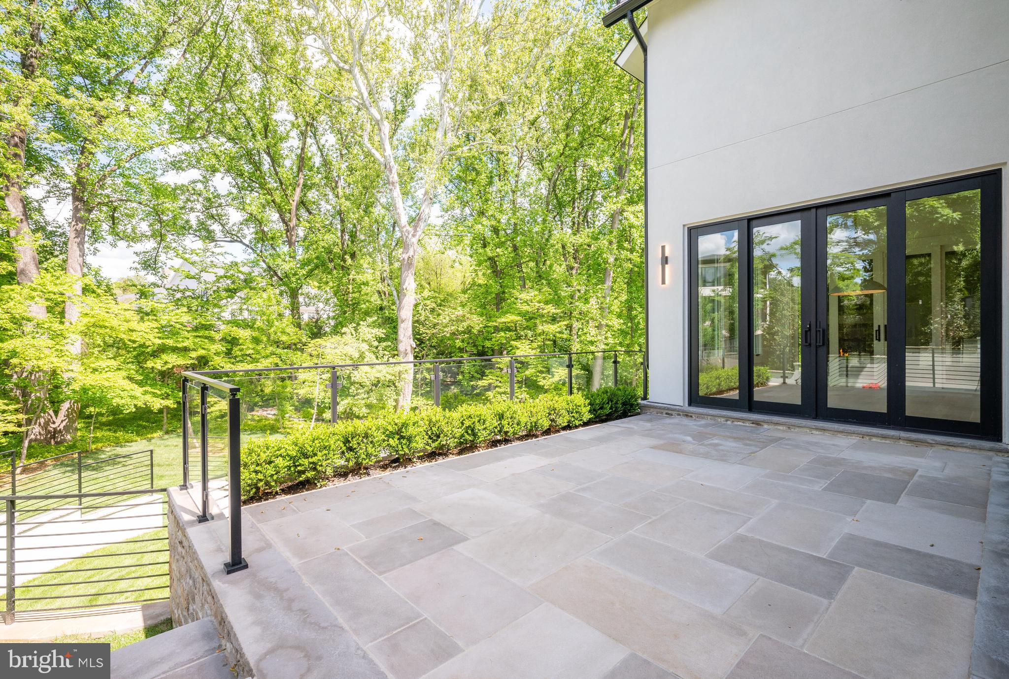 LANGLEY FOREST - Residential