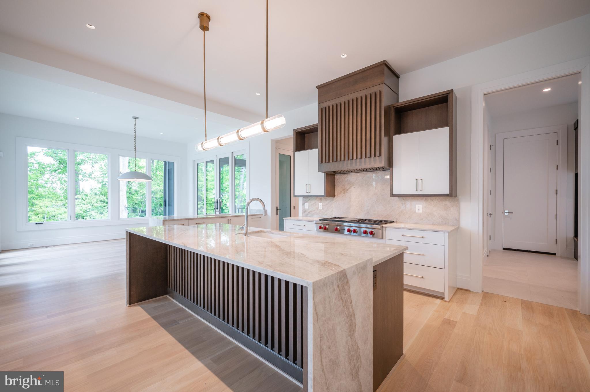 LANGLEY FOREST - Residential