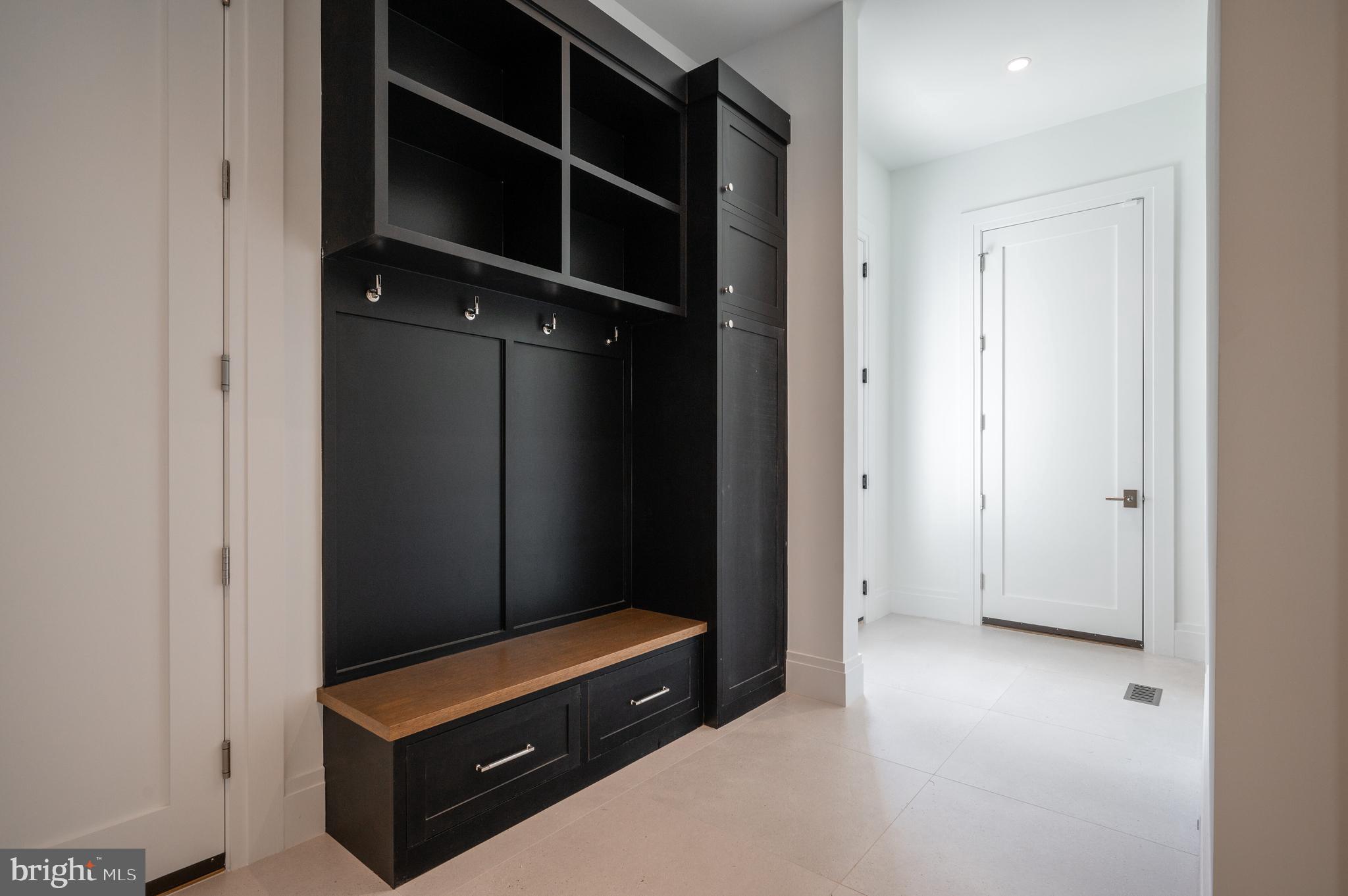 LANGLEY FOREST - Residential