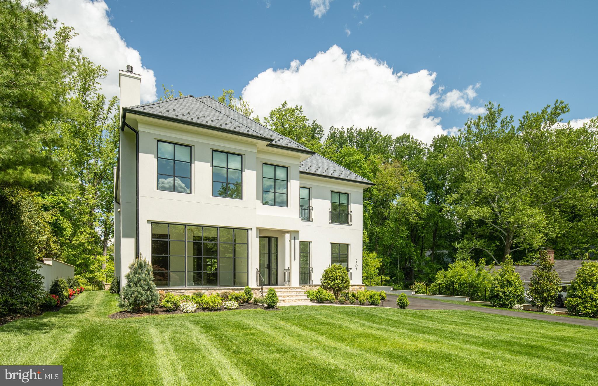 LANGLEY FOREST - Residential