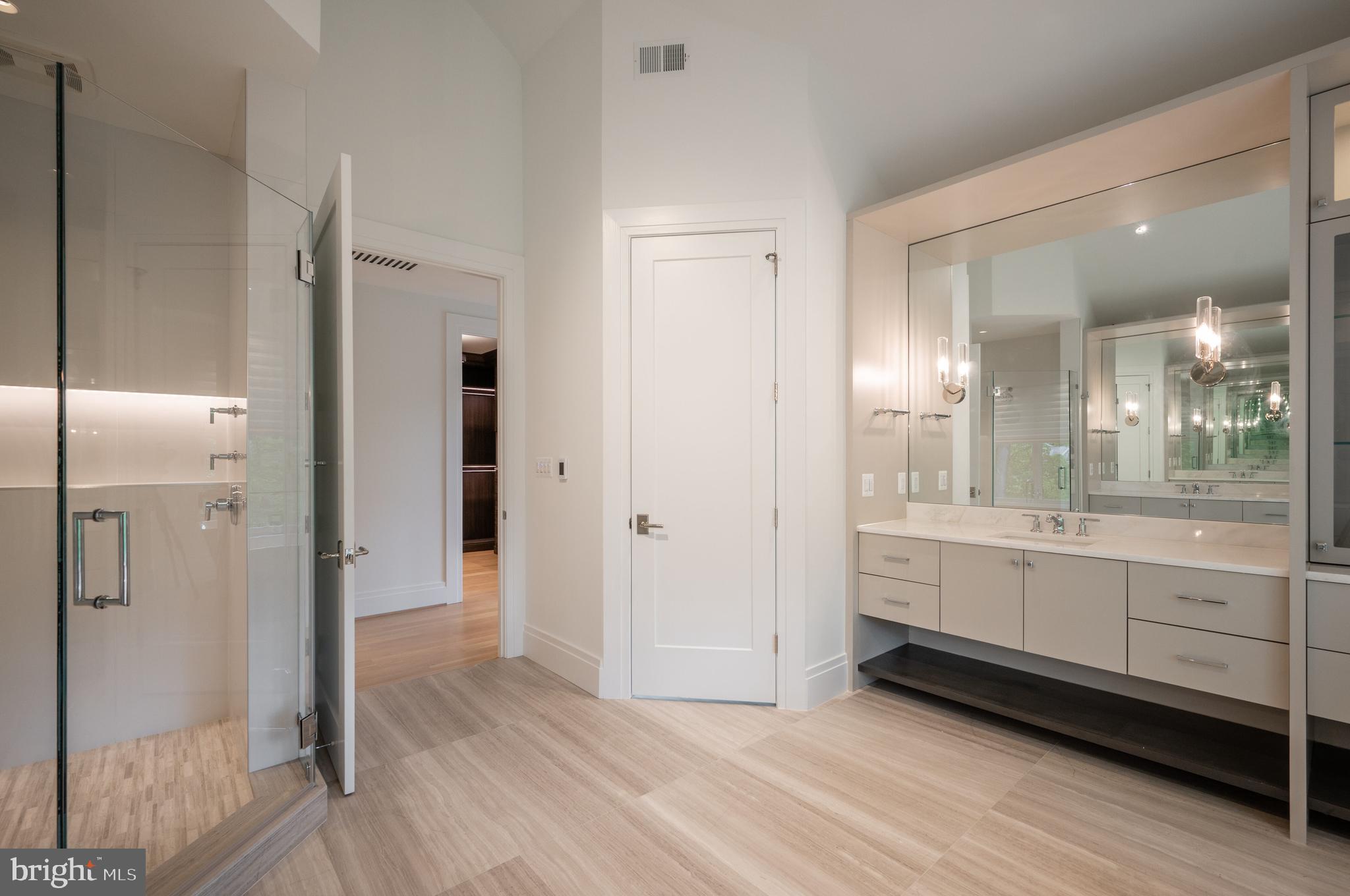 LANGLEY FOREST - Residential