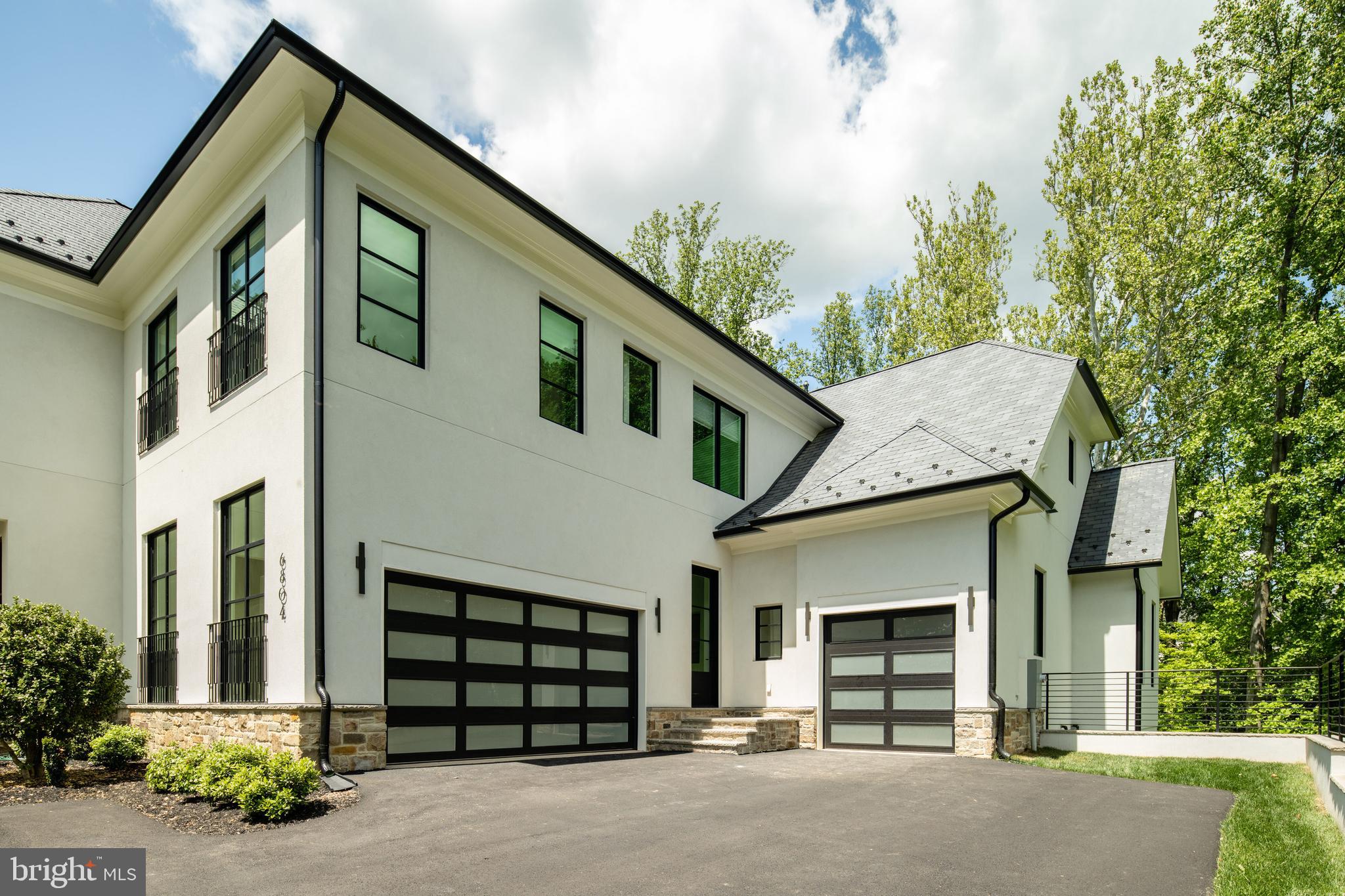 LANGLEY FOREST - Residential