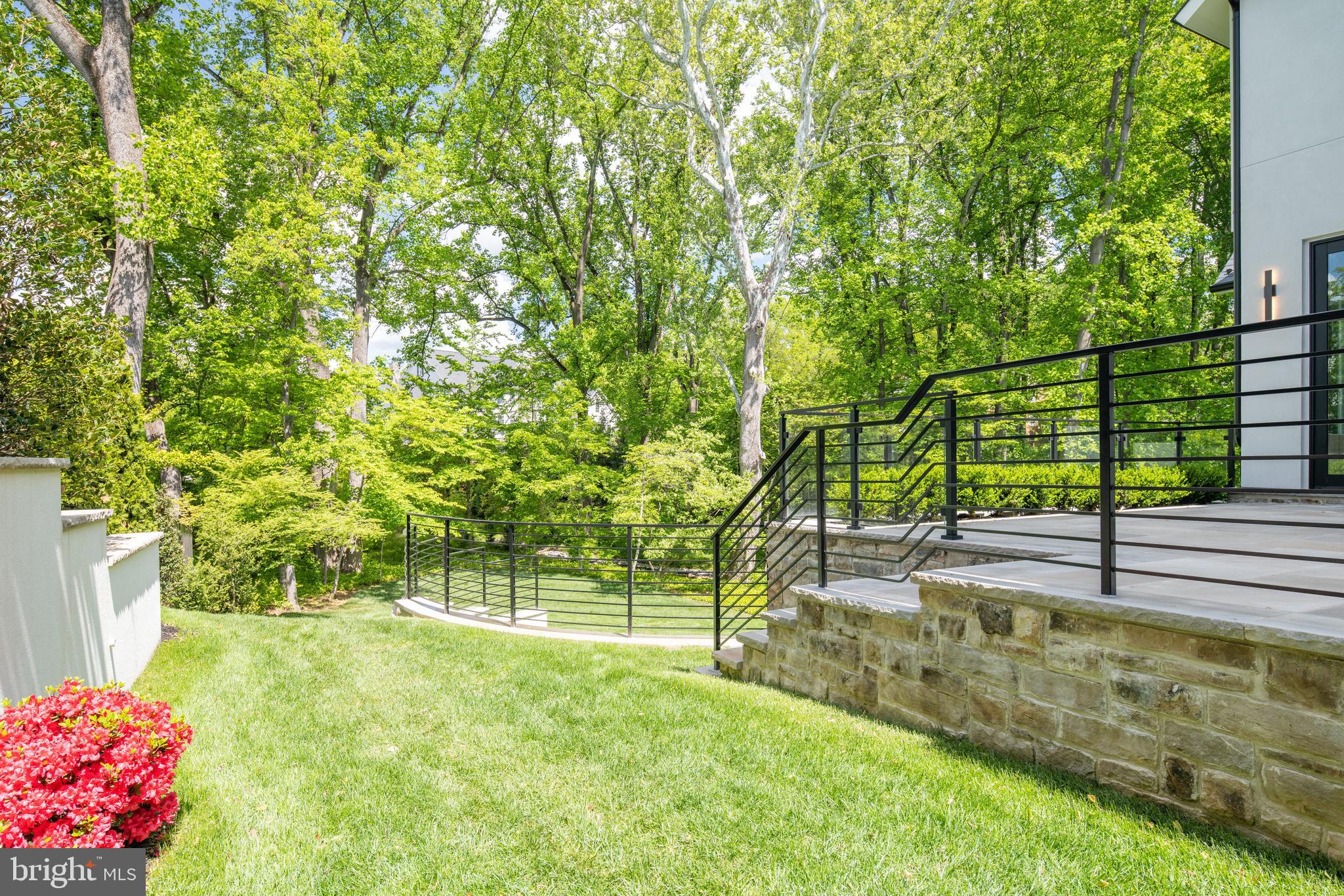 LANGLEY FOREST - Residential