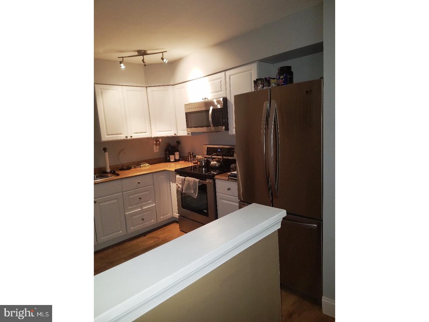 CRESTWOOD CONDO - Residential