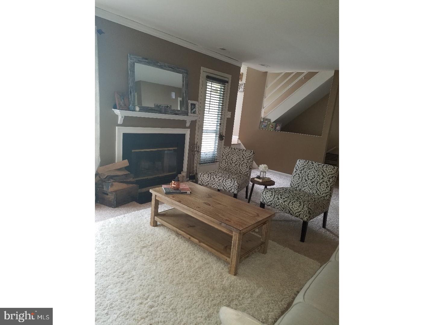 CRESTWOOD CONDO - Residential