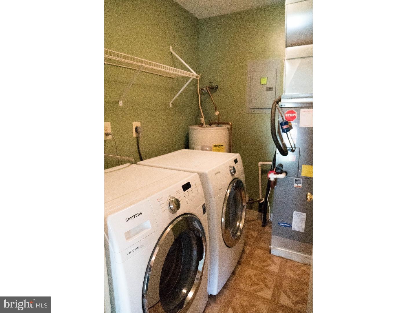 CRESTWOOD CONDO - Residential