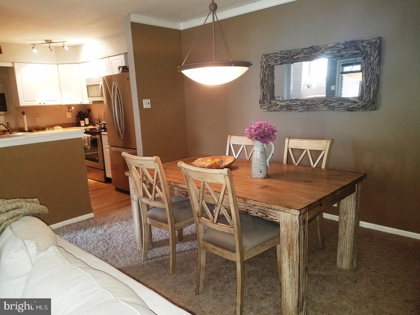 CRESTWOOD CONDO - Residential
