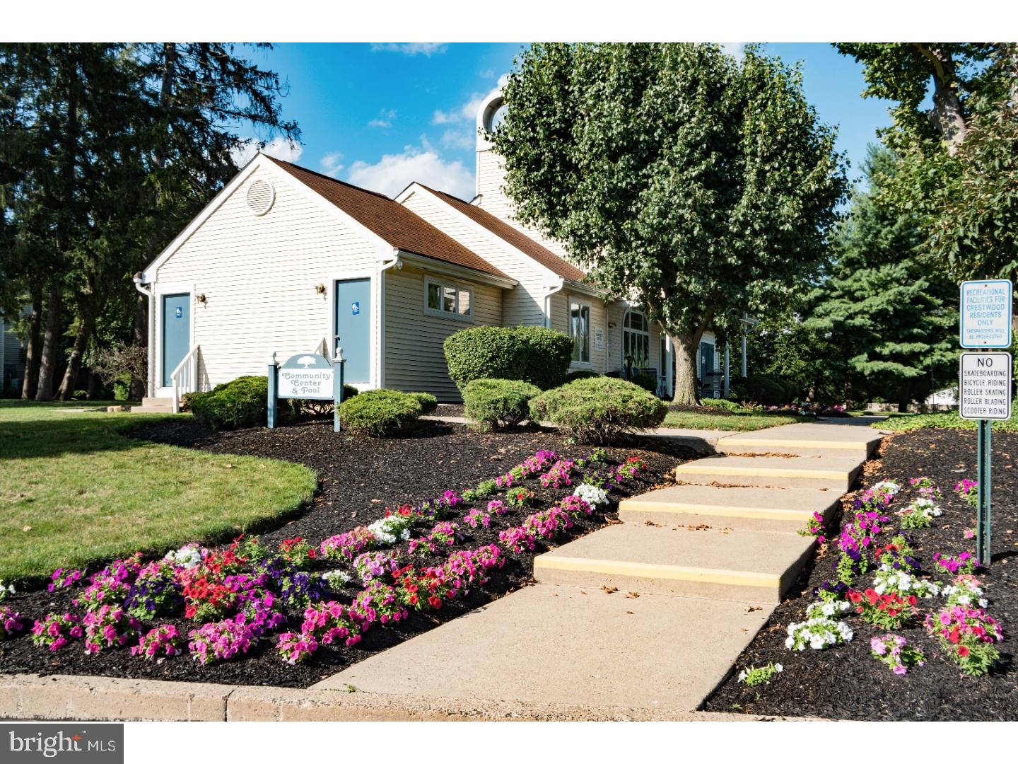 CRESTWOOD CONDO - Residential