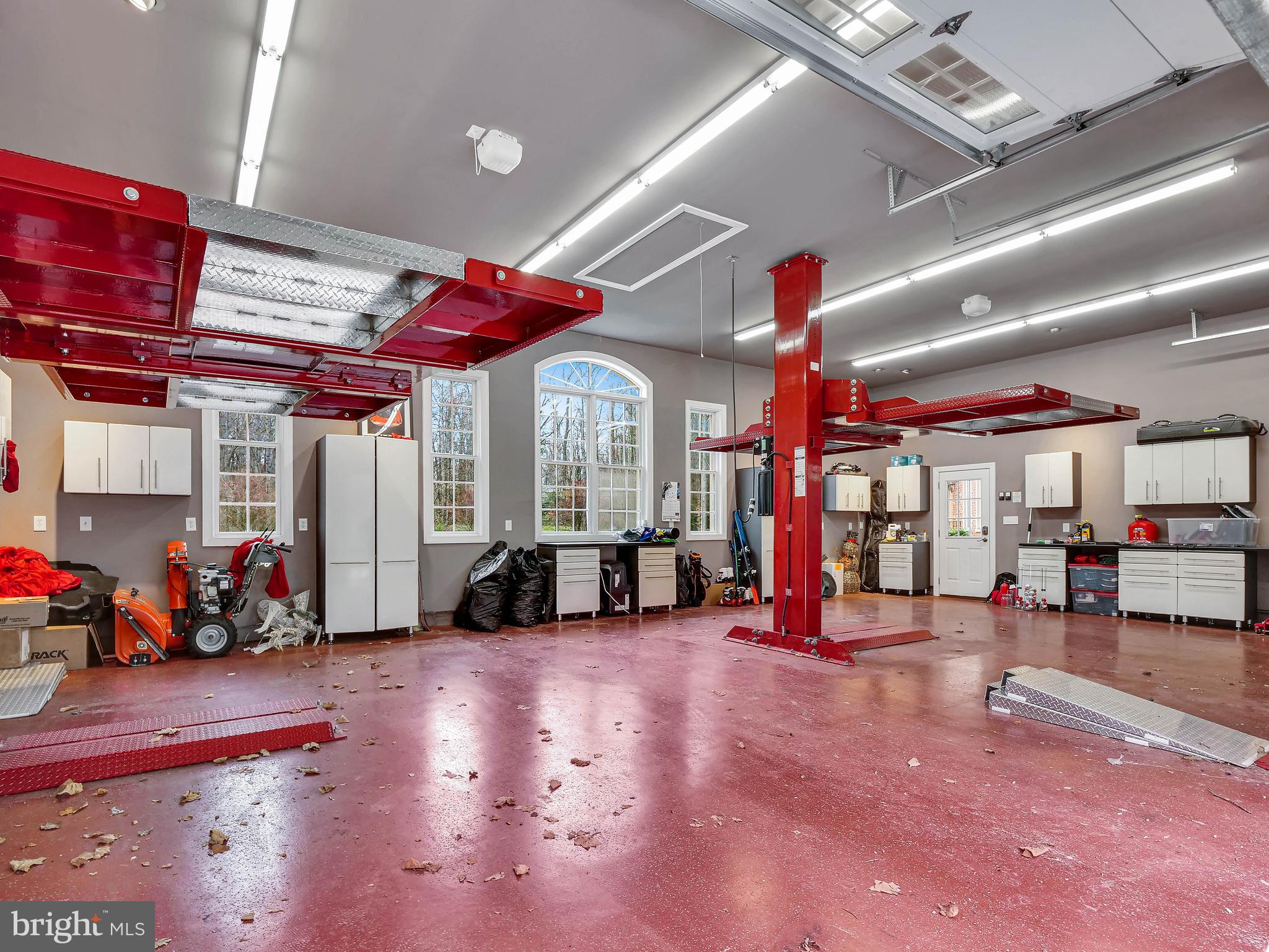 PLANTATION HILLS - Residential