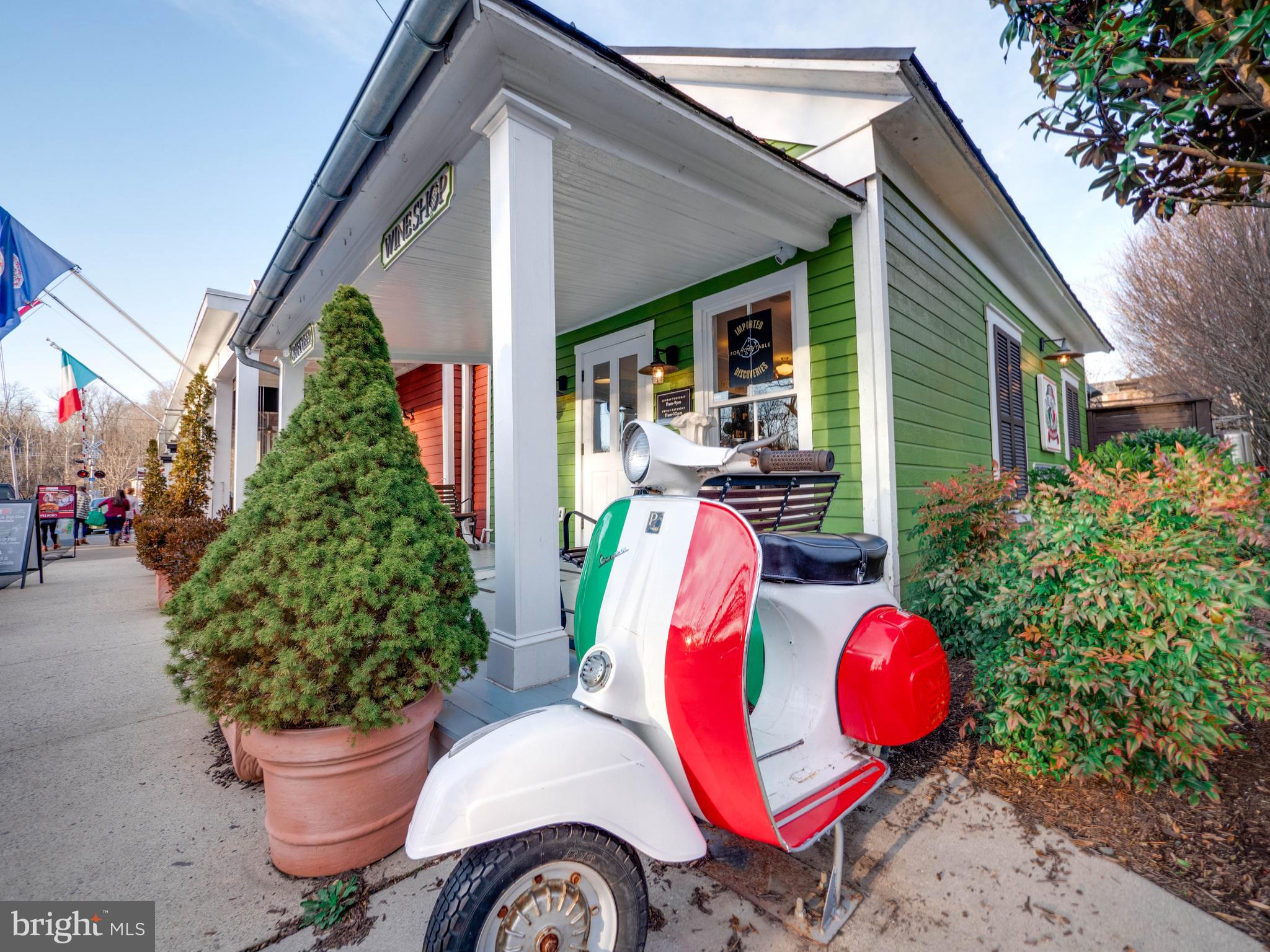 PLANTATION HILLS - Residential