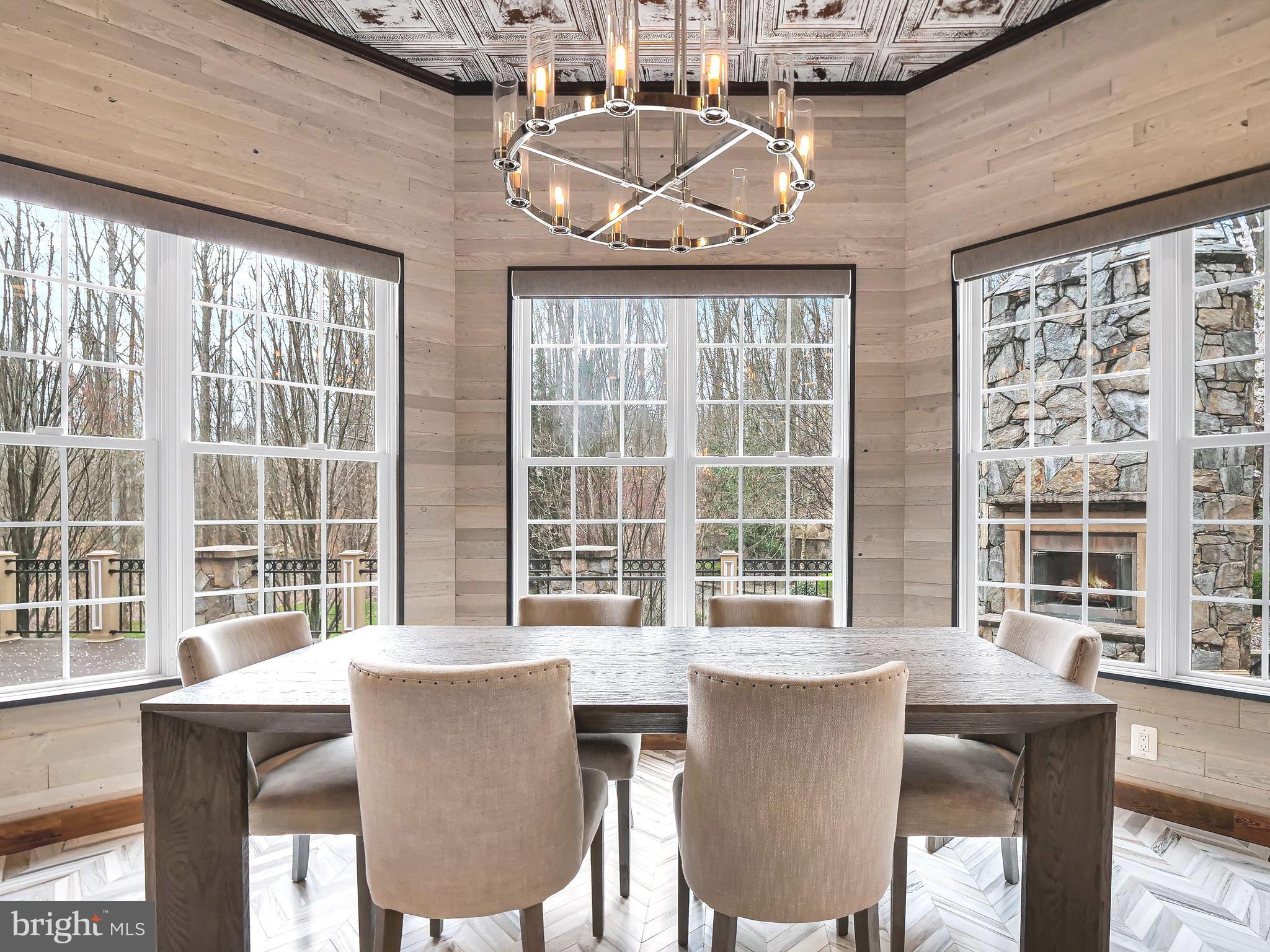 PLANTATION HILLS - Residential