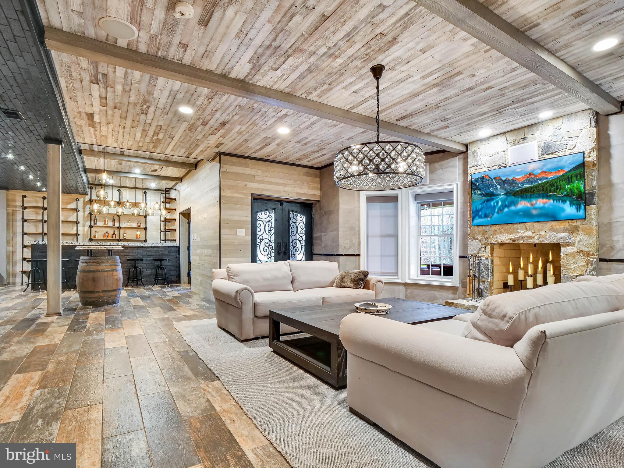 PLANTATION HILLS - Residential