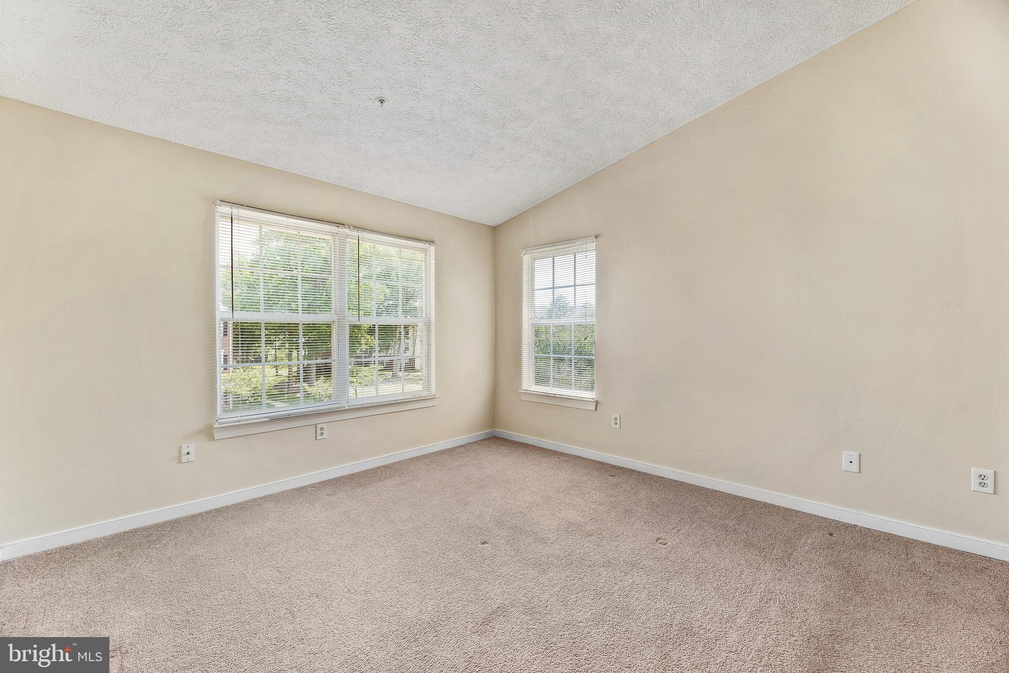 PINEY ORCHARD - Residential Lease