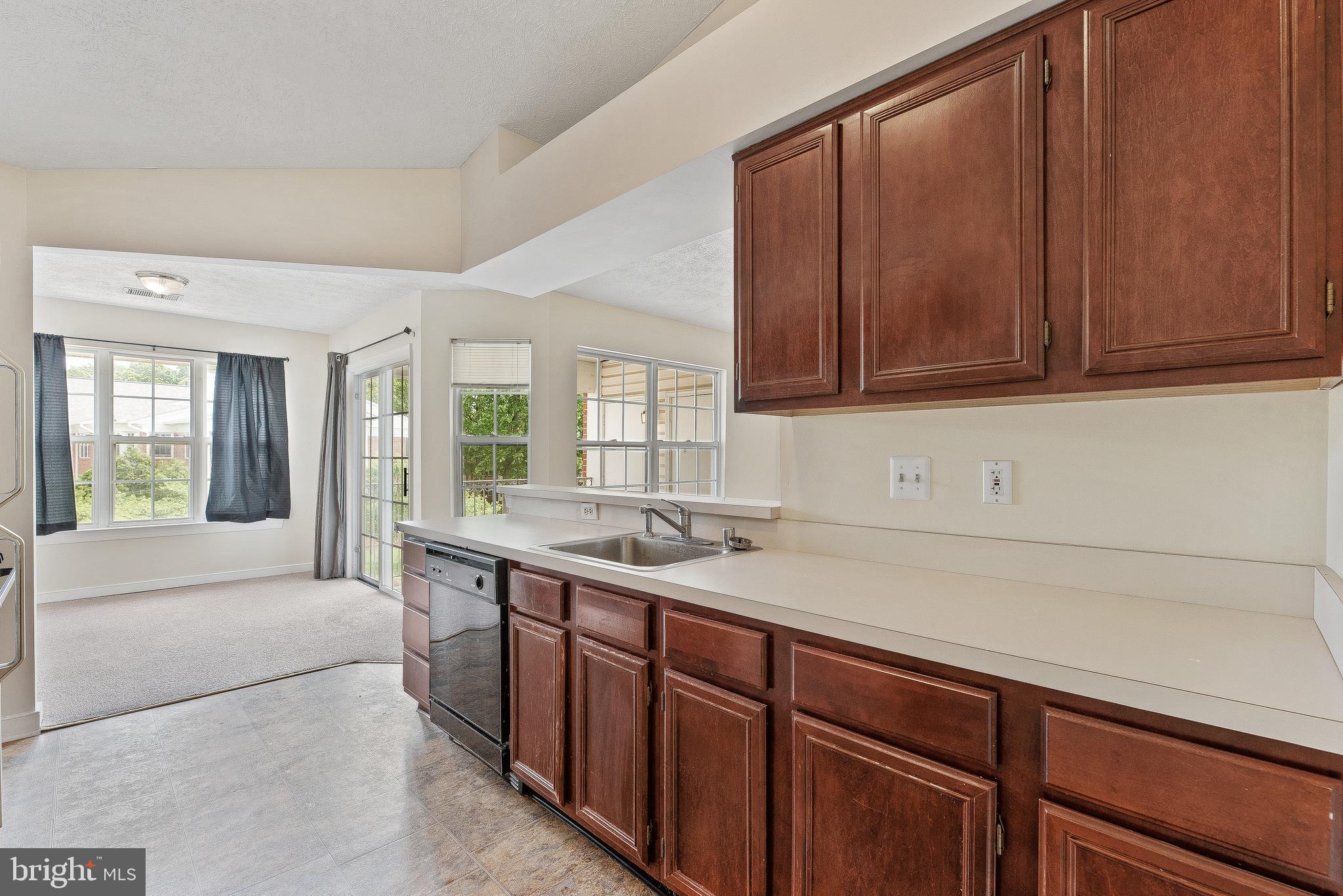 PINEY ORCHARD - Residential Lease