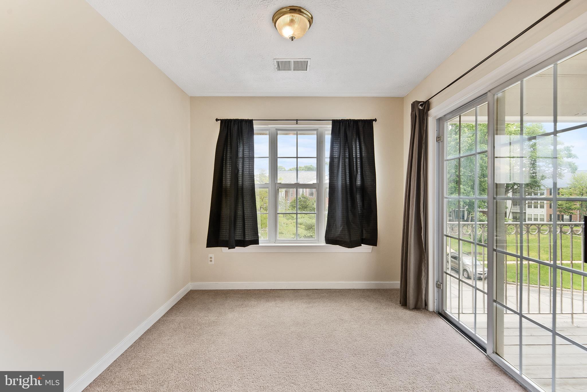 PINEY ORCHARD - Residential Lease