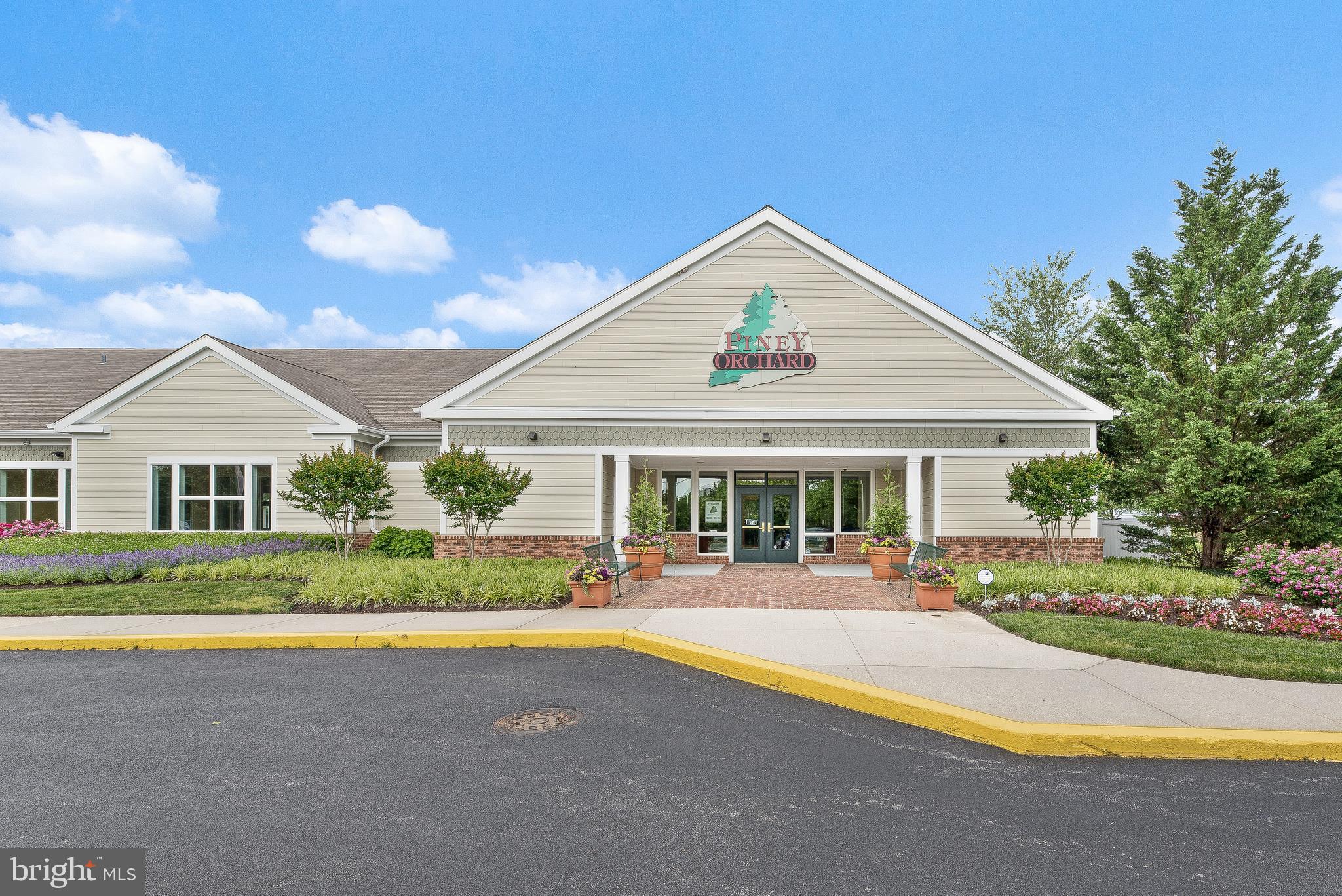 PINEY ORCHARD - Residential Lease