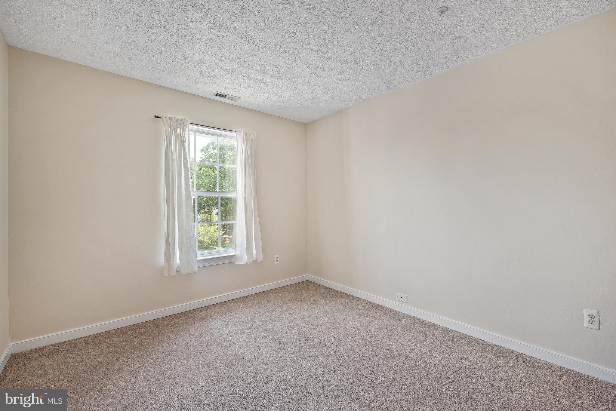 PINEY ORCHARD - Residential Lease