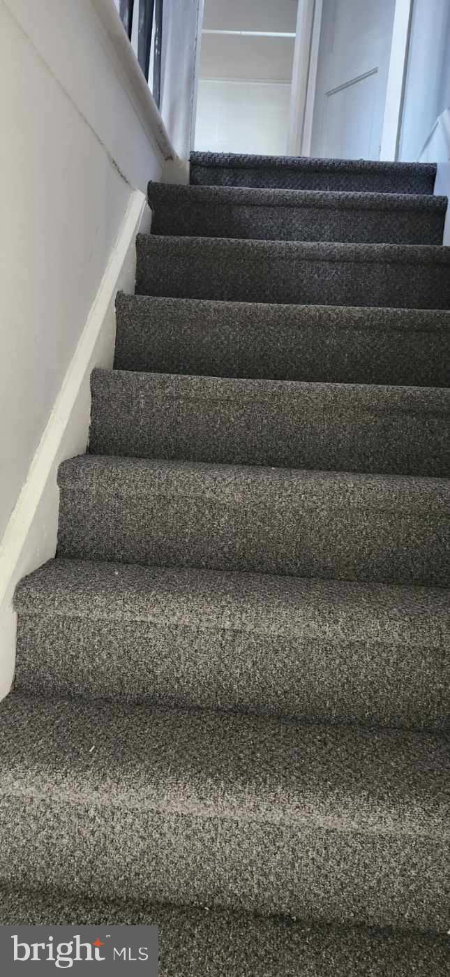 LANSDOWNE - Residential Lease