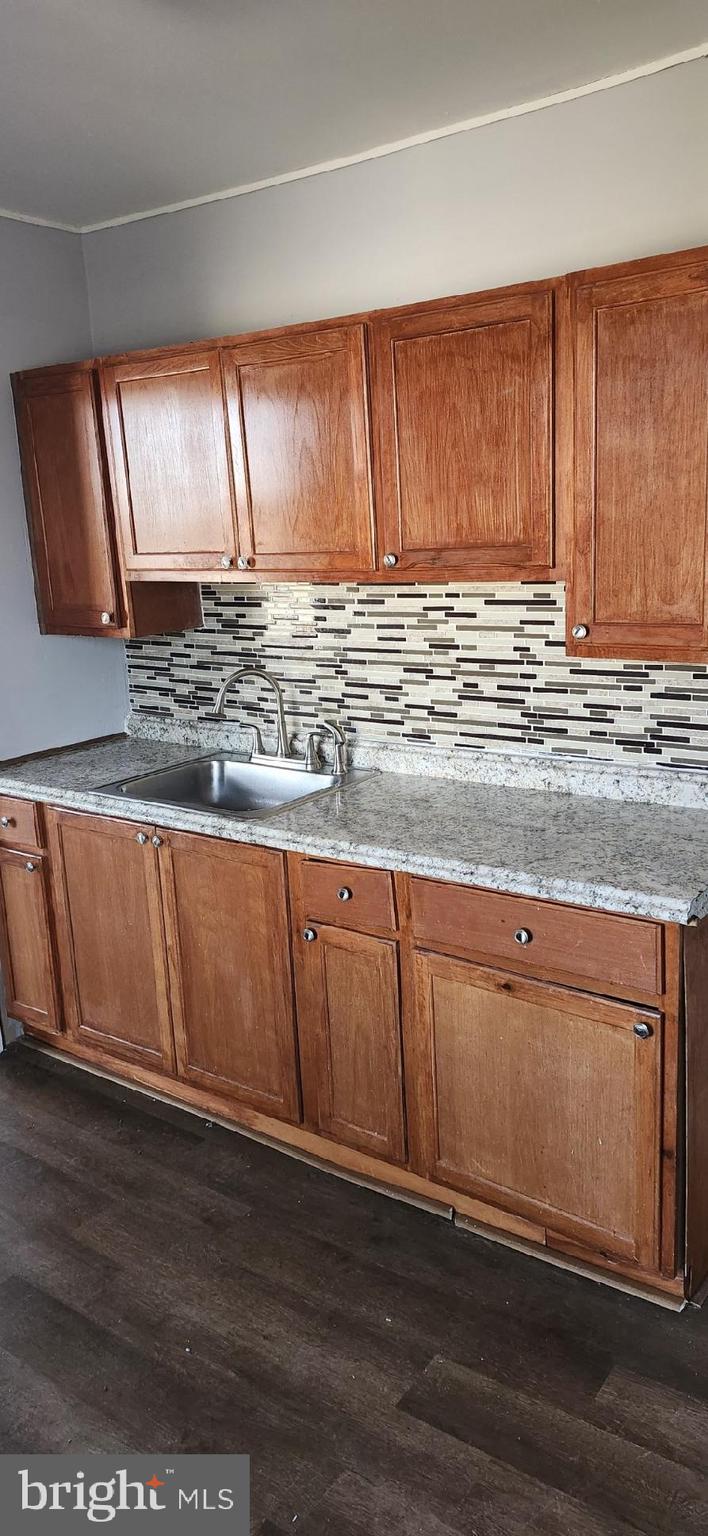 LANSDOWNE - Residential Lease