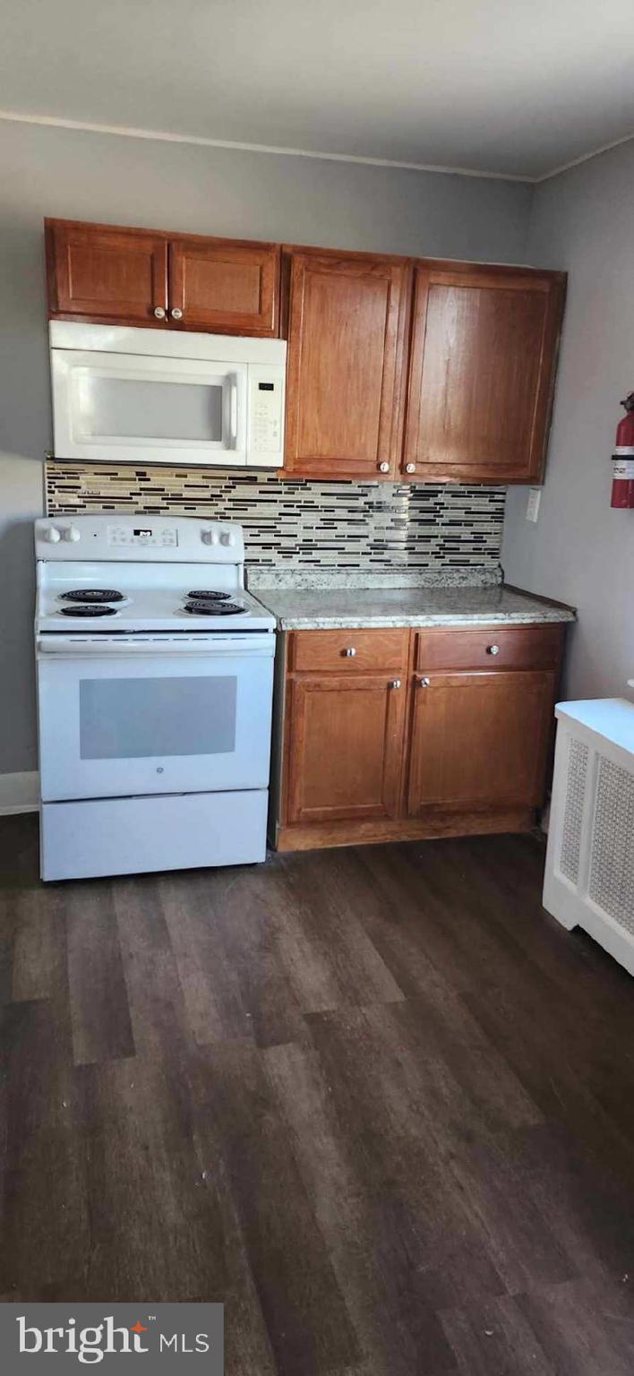 LANSDOWNE - Residential Lease