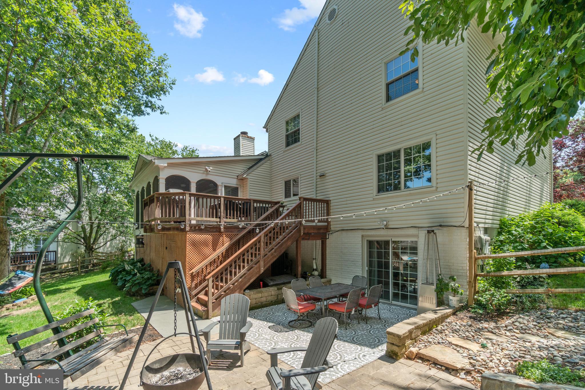 LAKE RIDGE - Residential