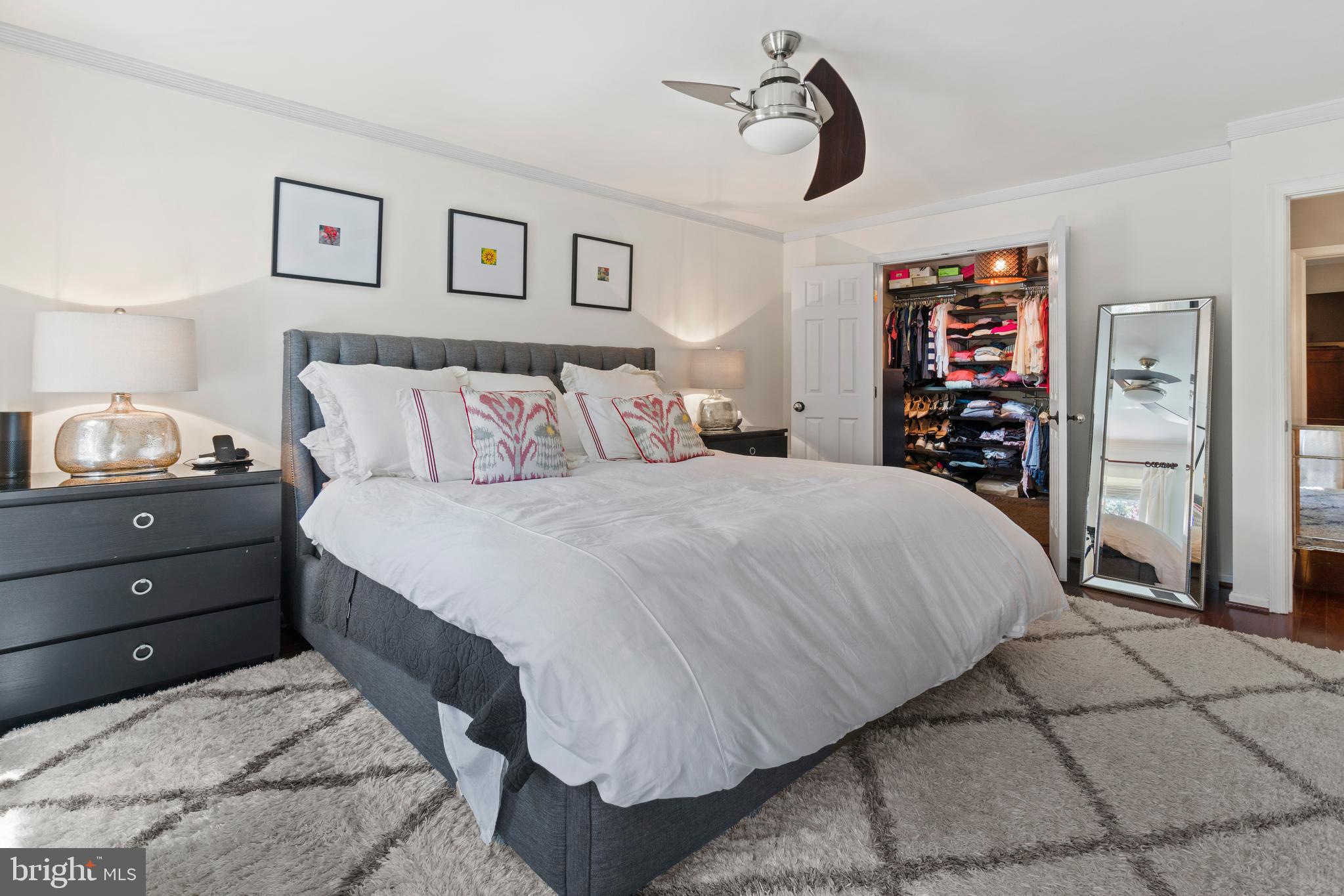 LAKE RIDGE - Residential