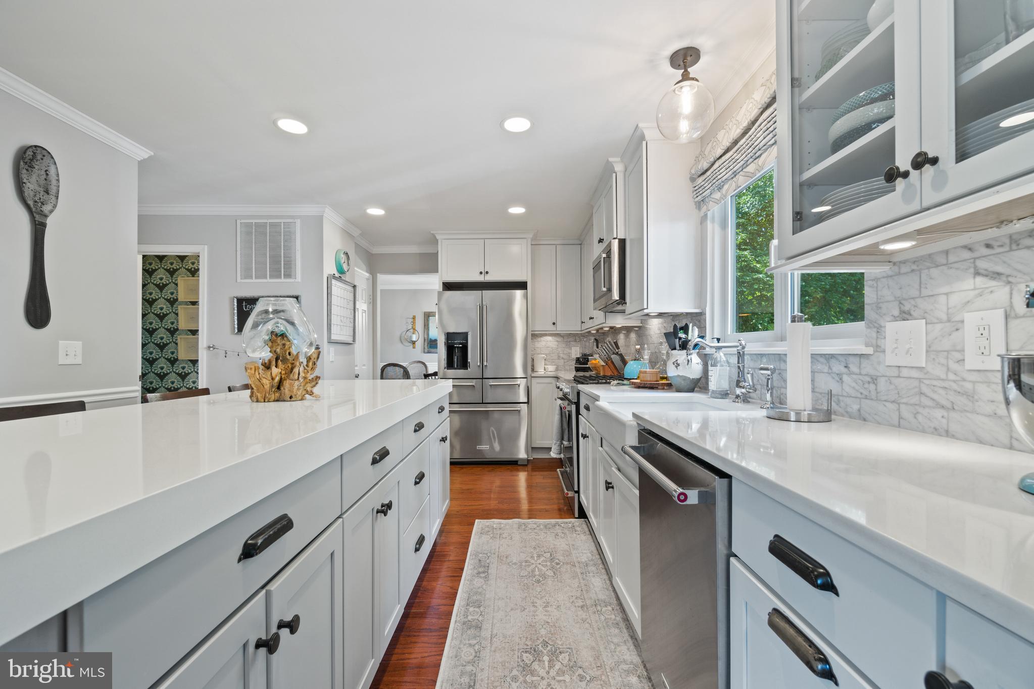 LAKE RIDGE - Residential