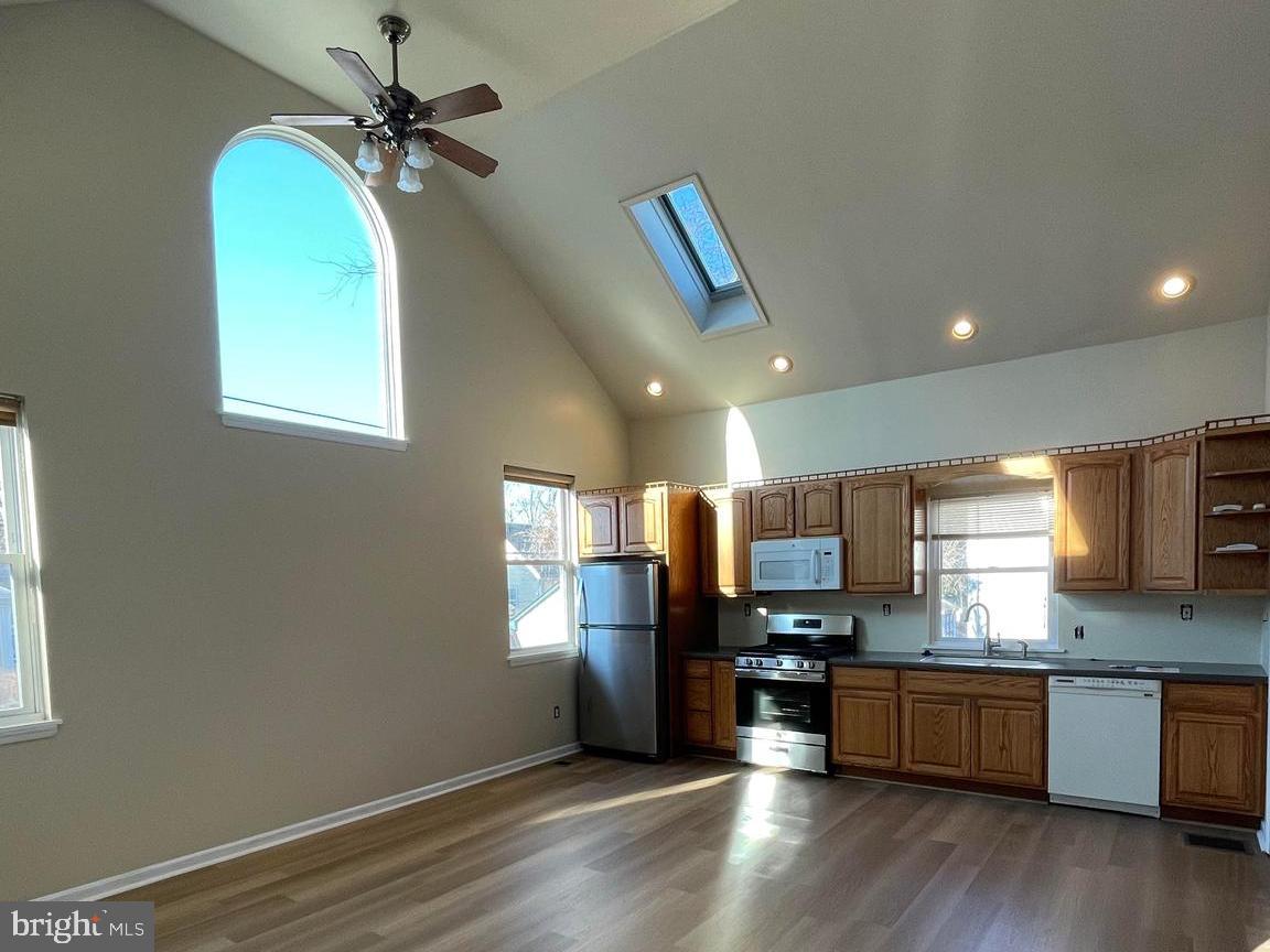 BLAIR MILL VIL EAS - Residential Lease