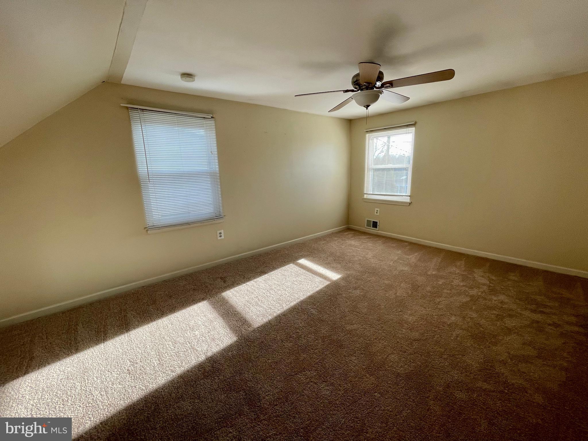 BLAIR MILL VIL EAS - Residential Lease