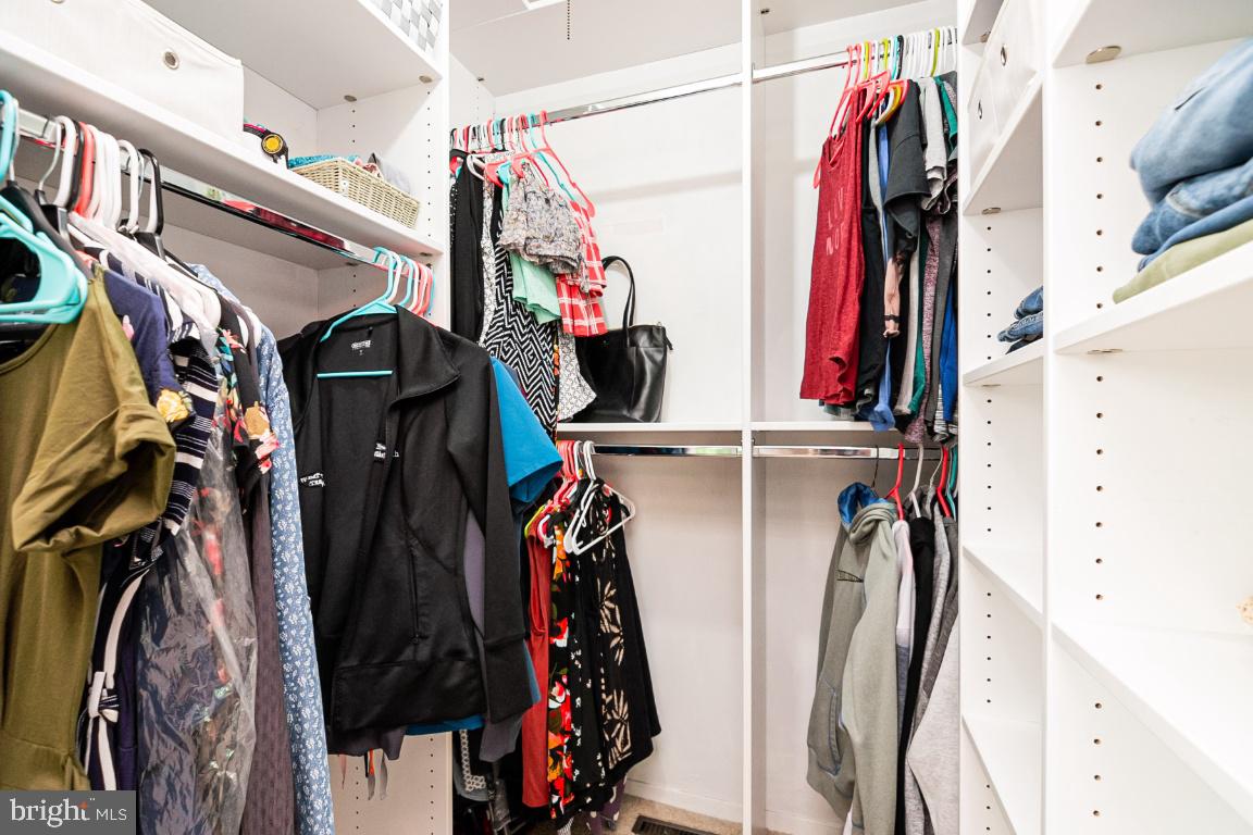 KENILWORTH AT BELAIR - Residential