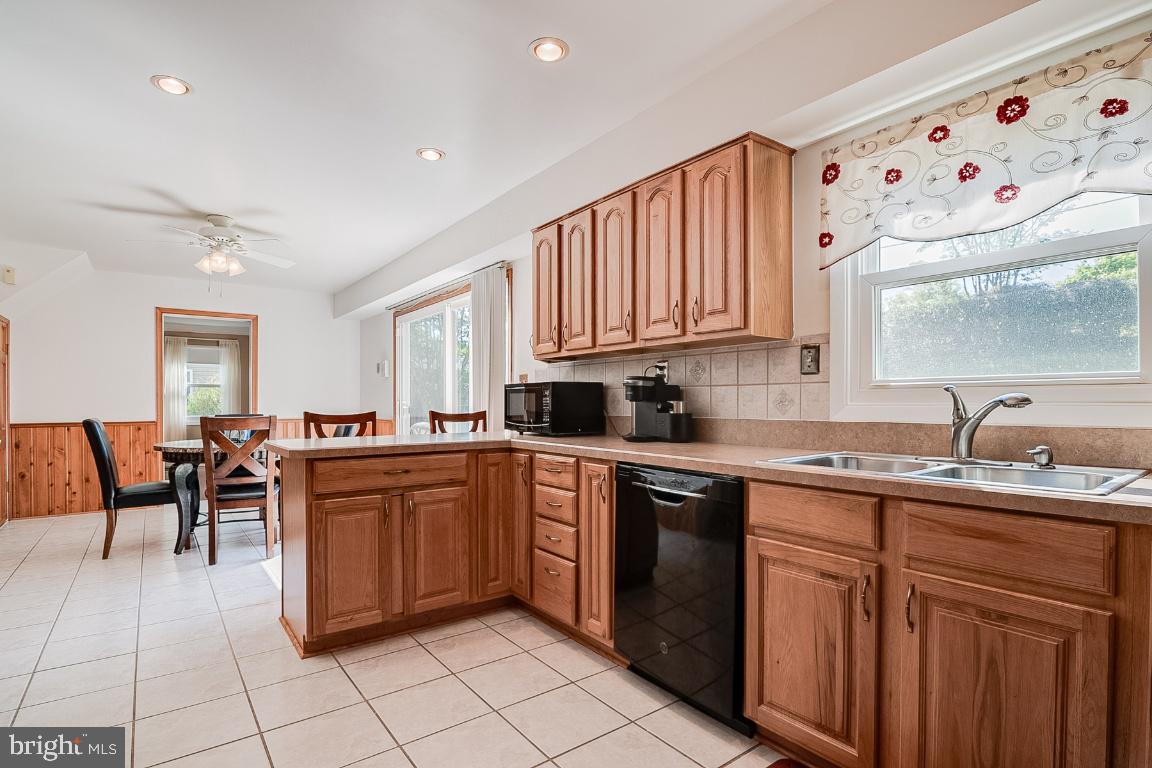 KENILWORTH AT BELAIR - Residential