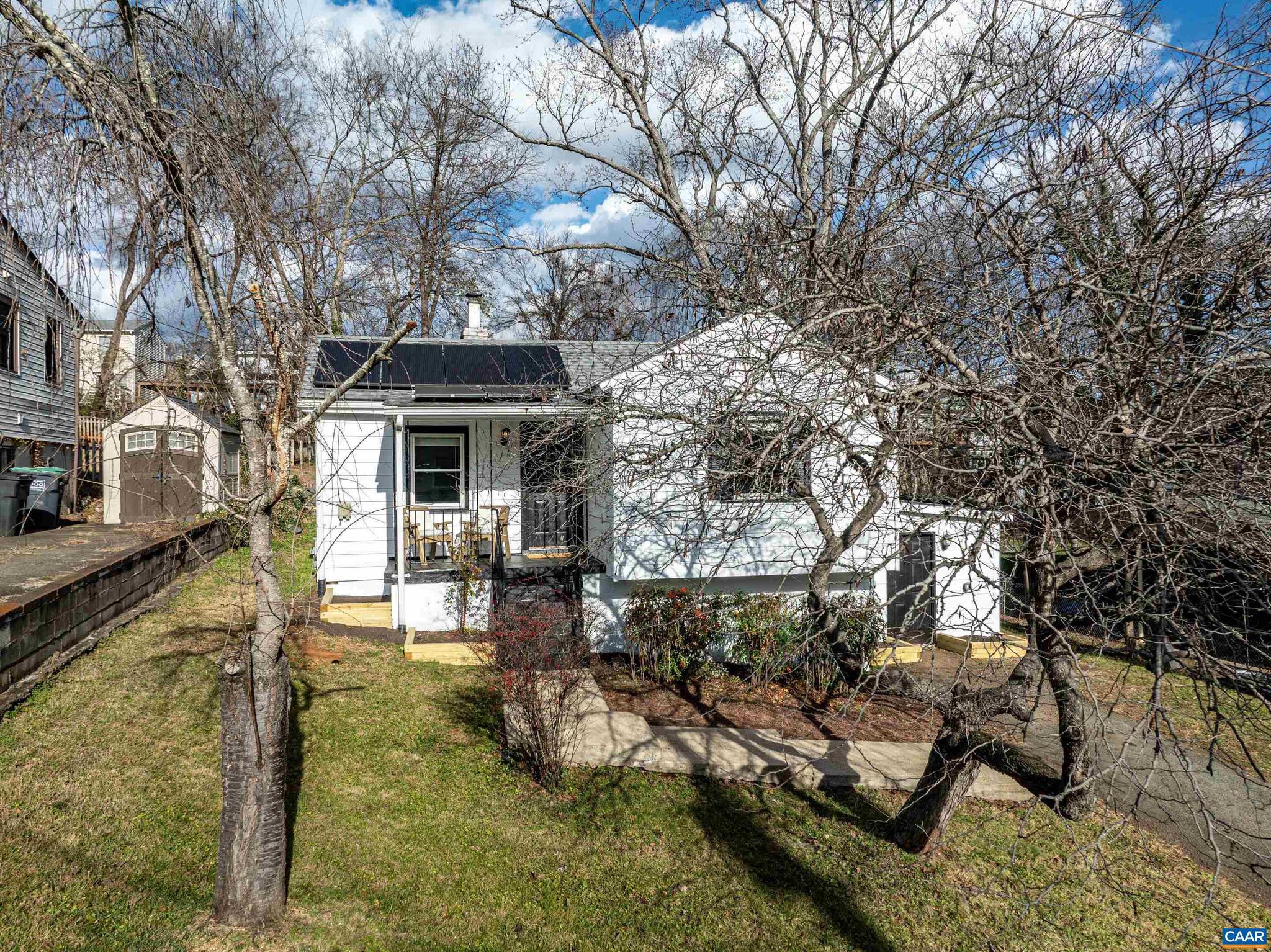 BELMONT - Residential Lease