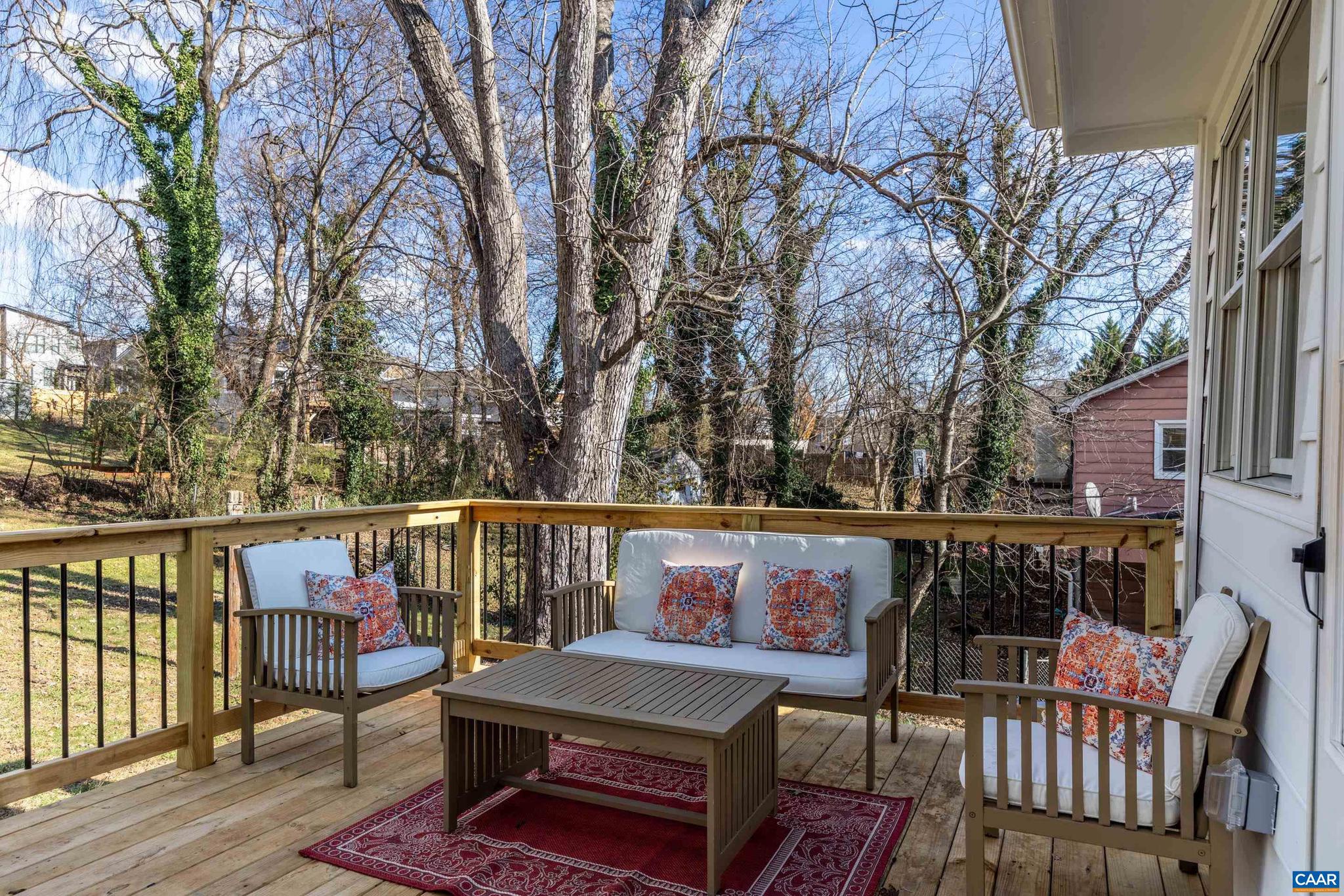 BELMONT - Residential Lease