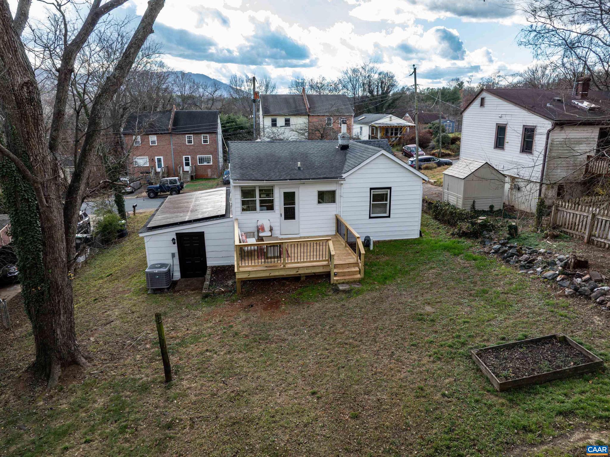 BELMONT - Residential Lease