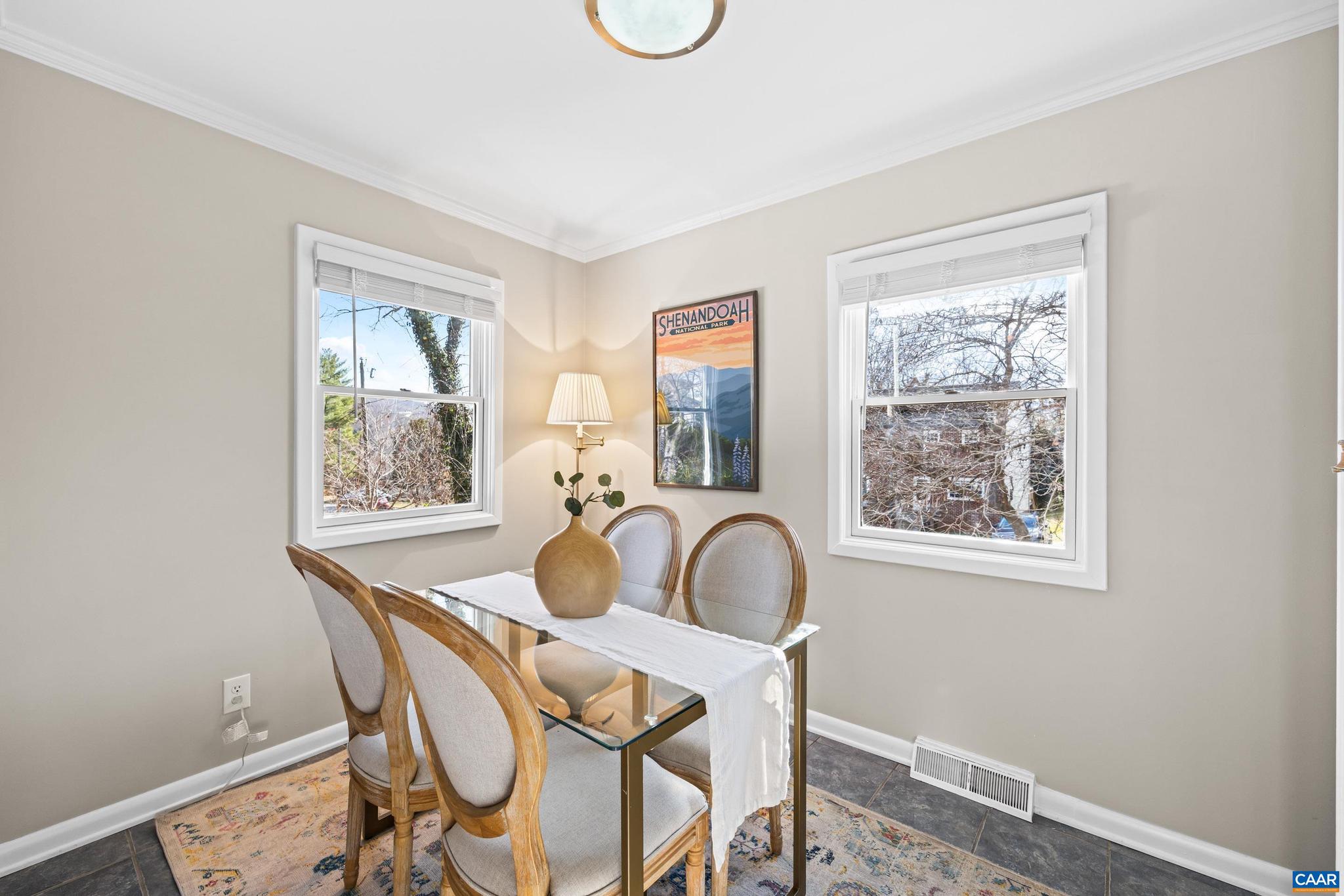 BELMONT - Residential Lease