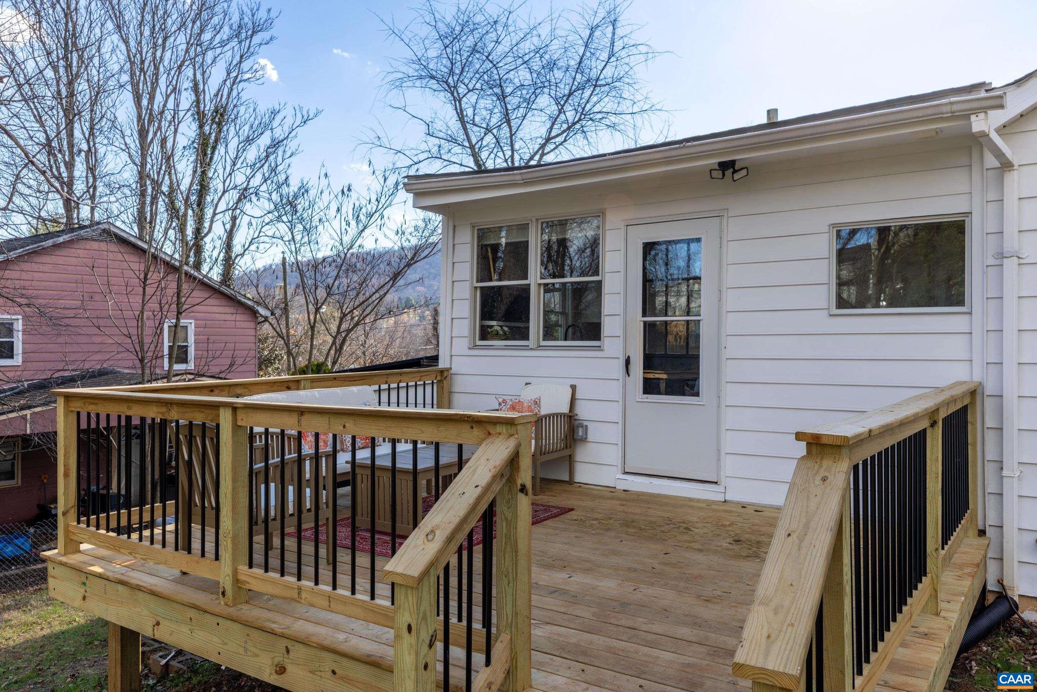 BELMONT - Residential Lease