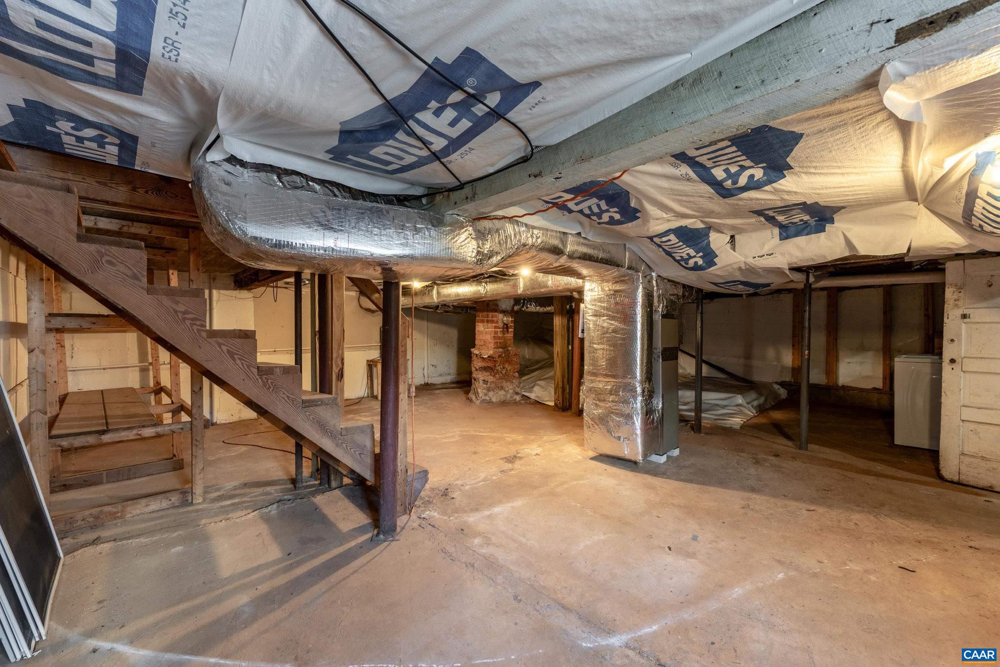 BELMONT - Residential Lease