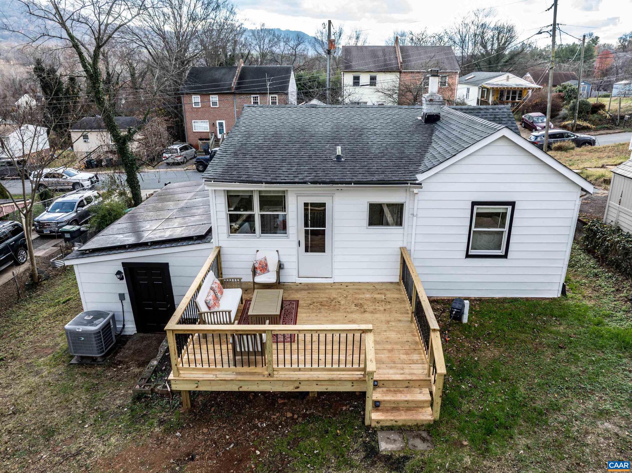 BELMONT - Residential Lease