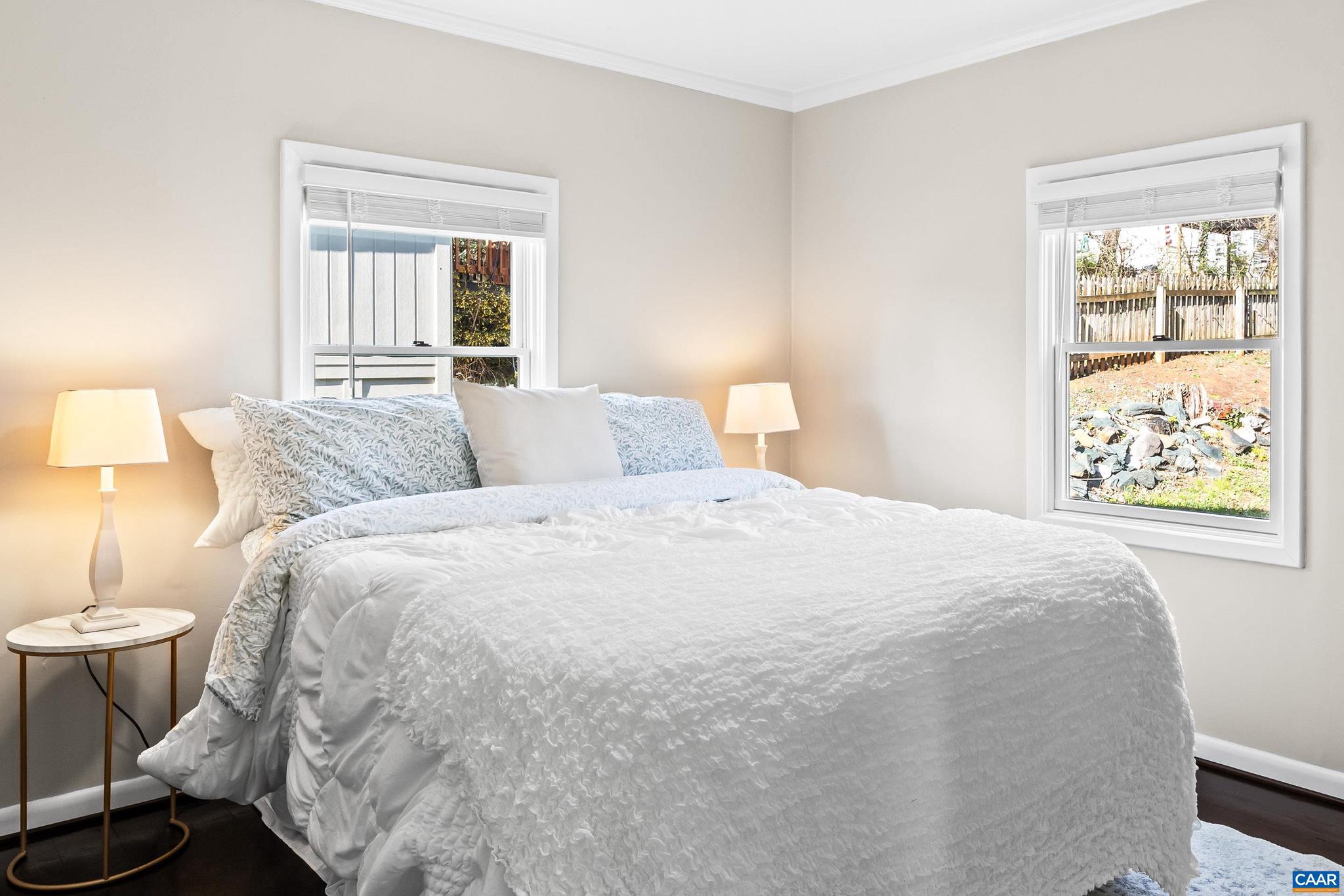 BELMONT - Residential Lease