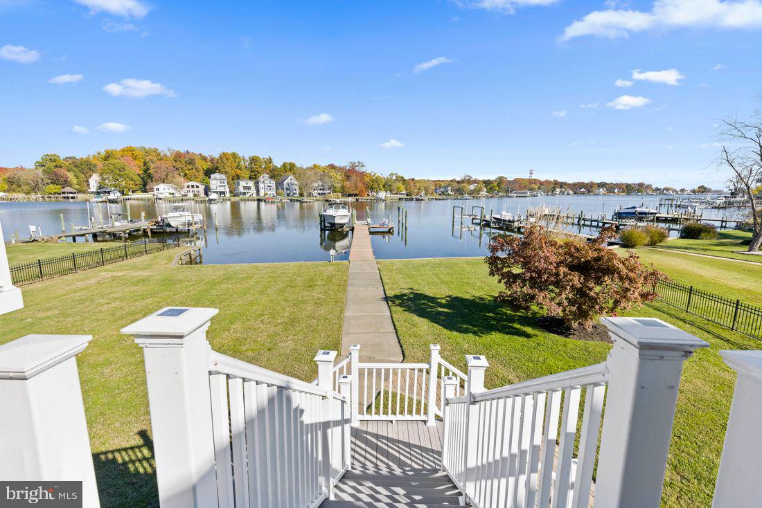 SENECA HARBOR - Residential