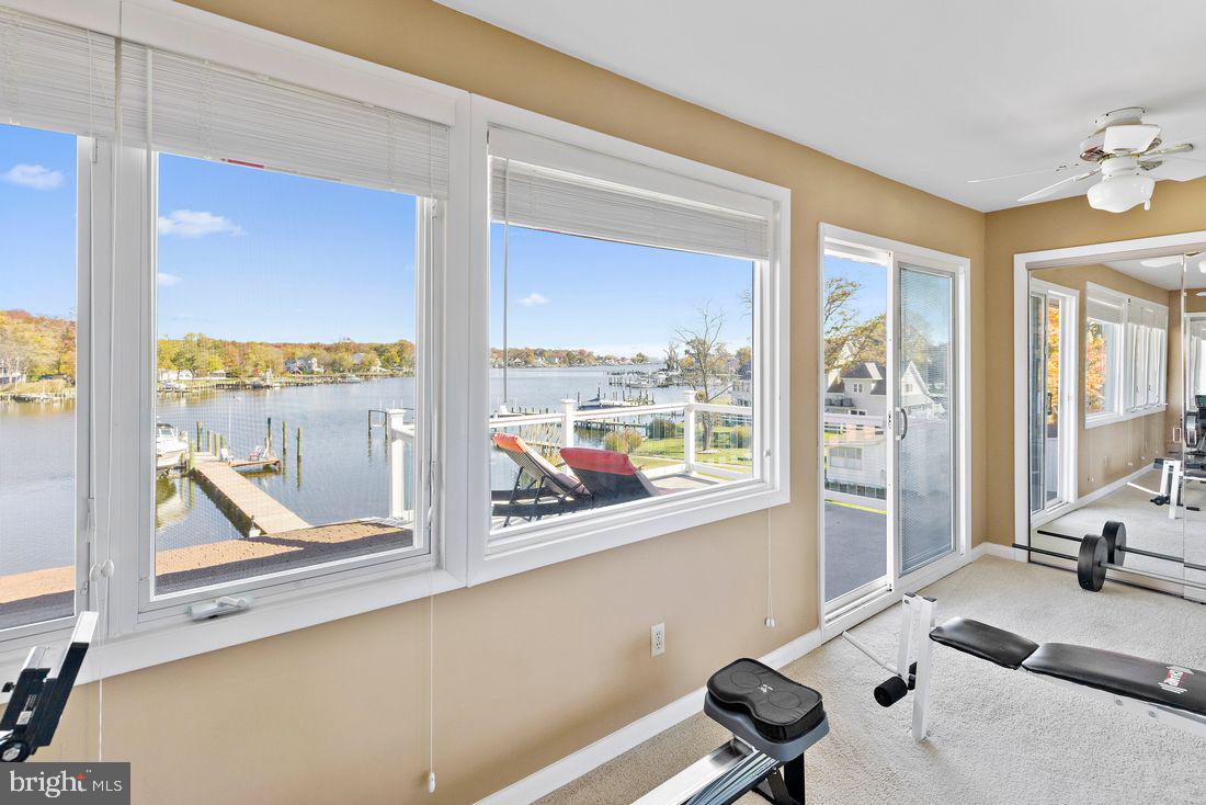 SENECA HARBOR - Residential