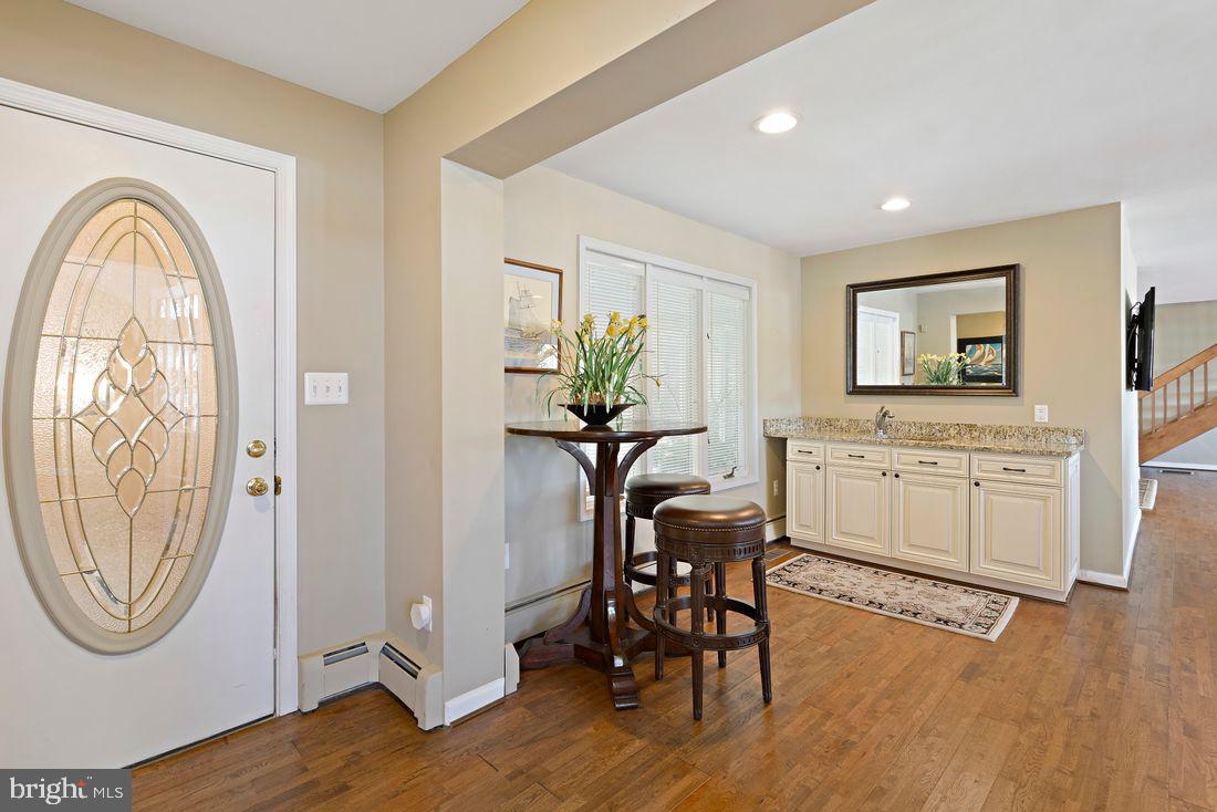 SENECA HARBOR - Residential