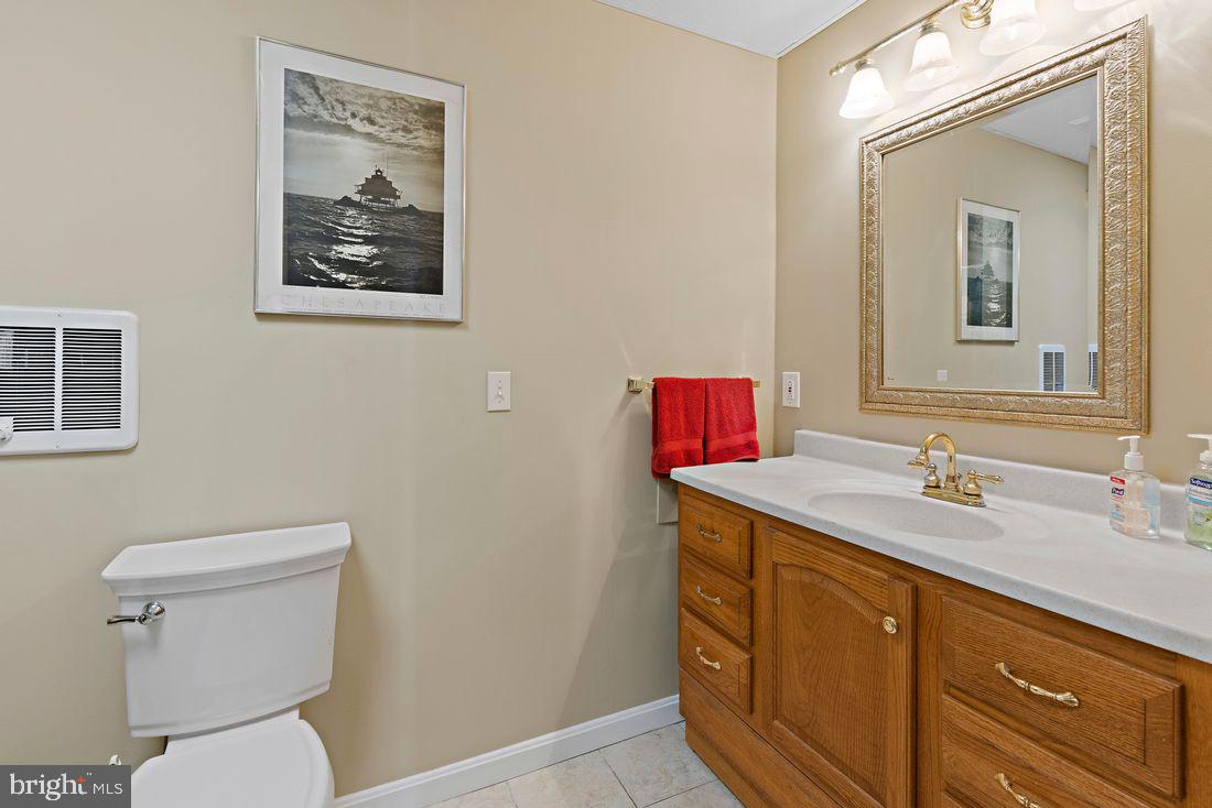 SENECA HARBOR - Residential