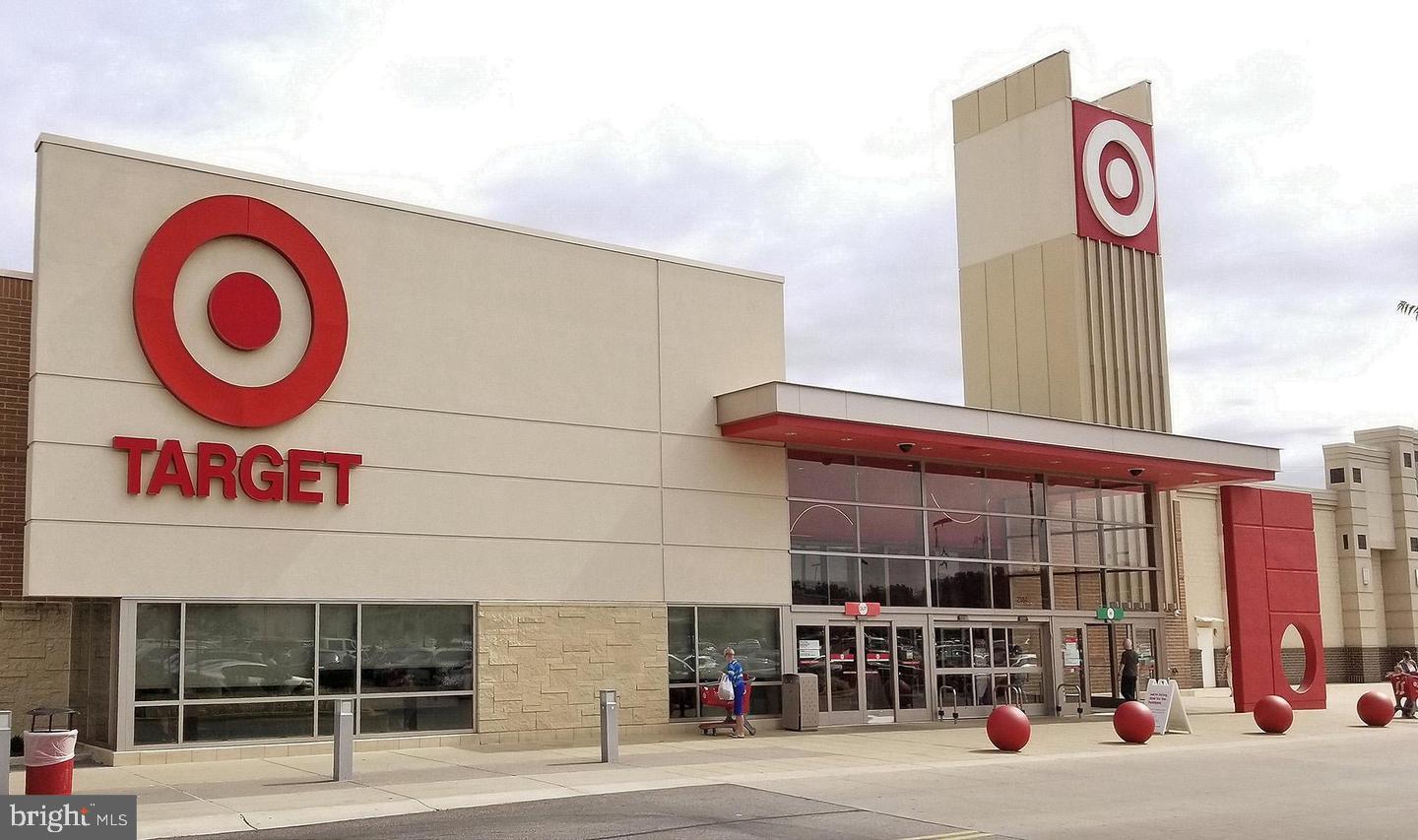 VILLAGE AT WAUGH CHAPEL - Residential